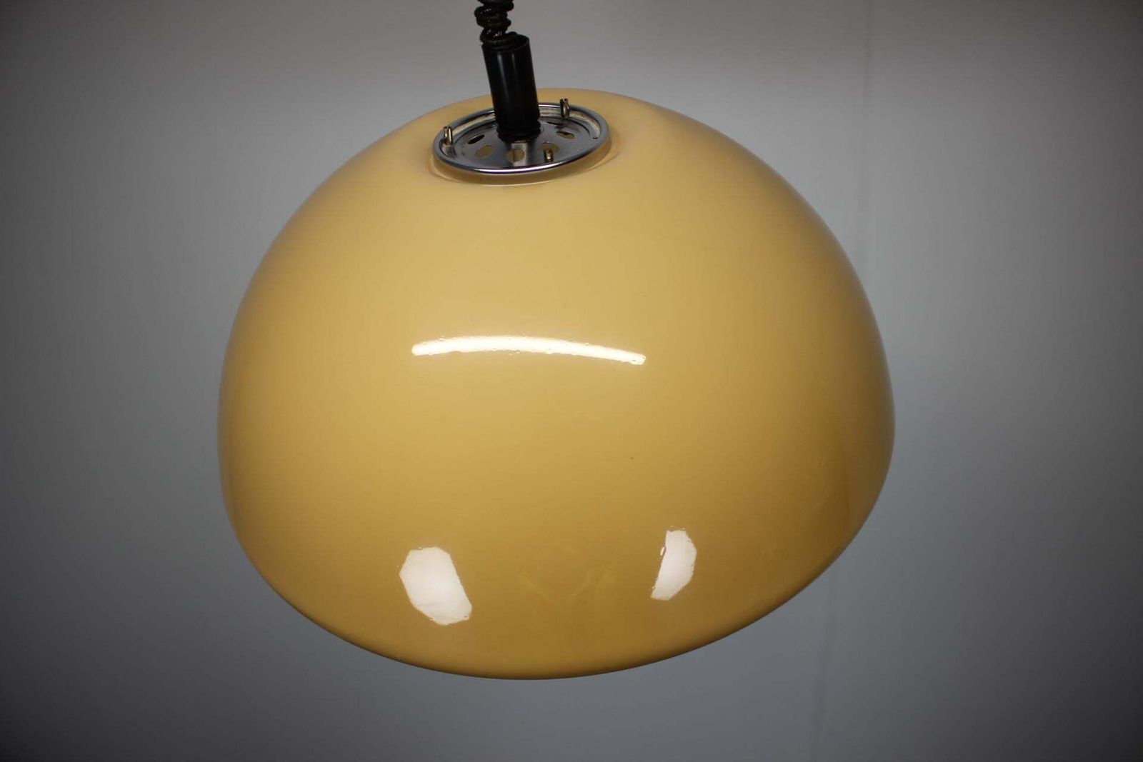 Mid Century Adjustable Plastic Pendant Lamp By Meblo, Italy, 1970s photo 471.0