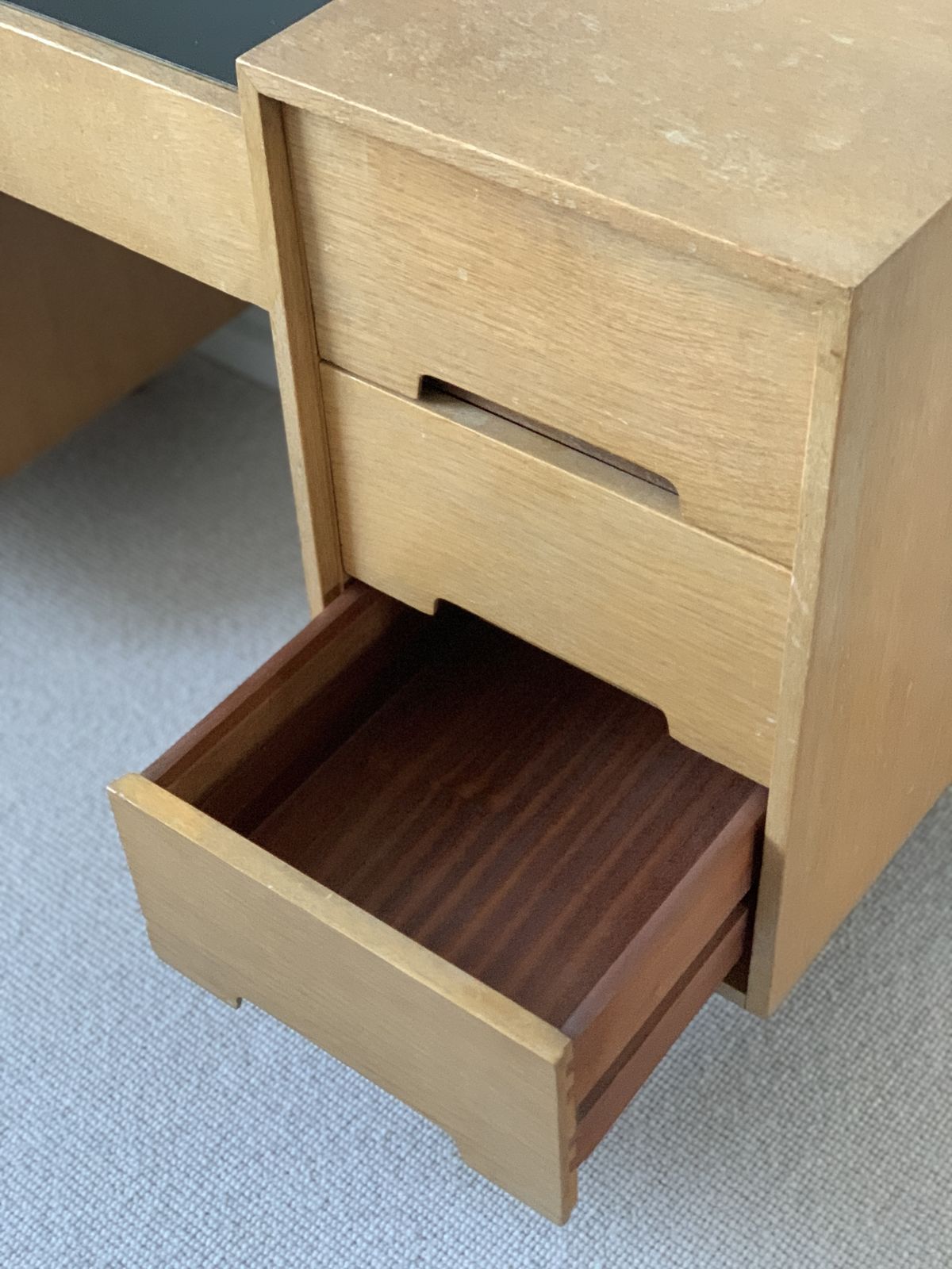 Mid Century Stag C Range Oak Small Dressing Table By John & Sylvia Reid photo vintage