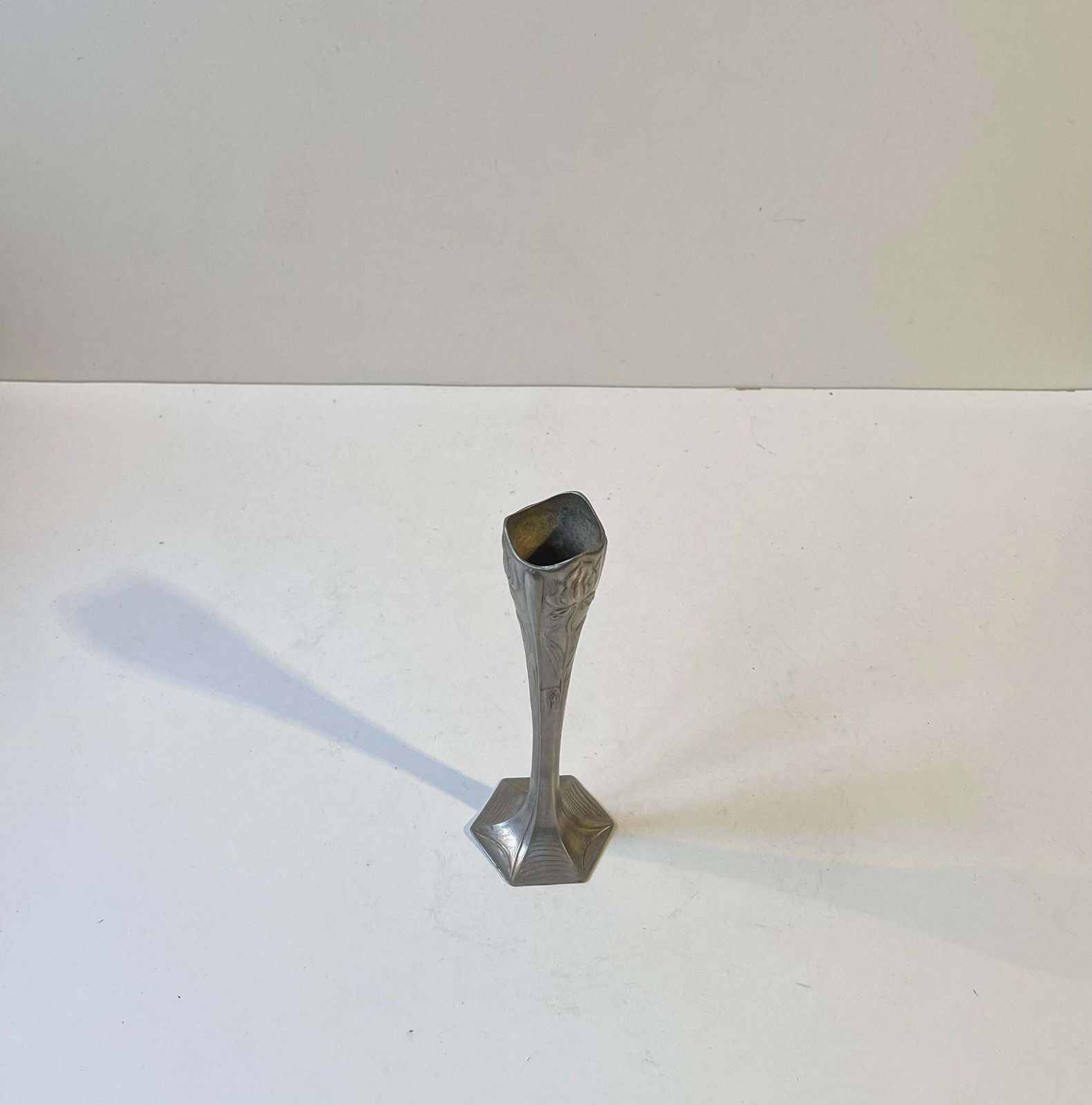 Art Nouveau Kayserzinn Pewter Iris Vase By Hugo Leven photo for sale