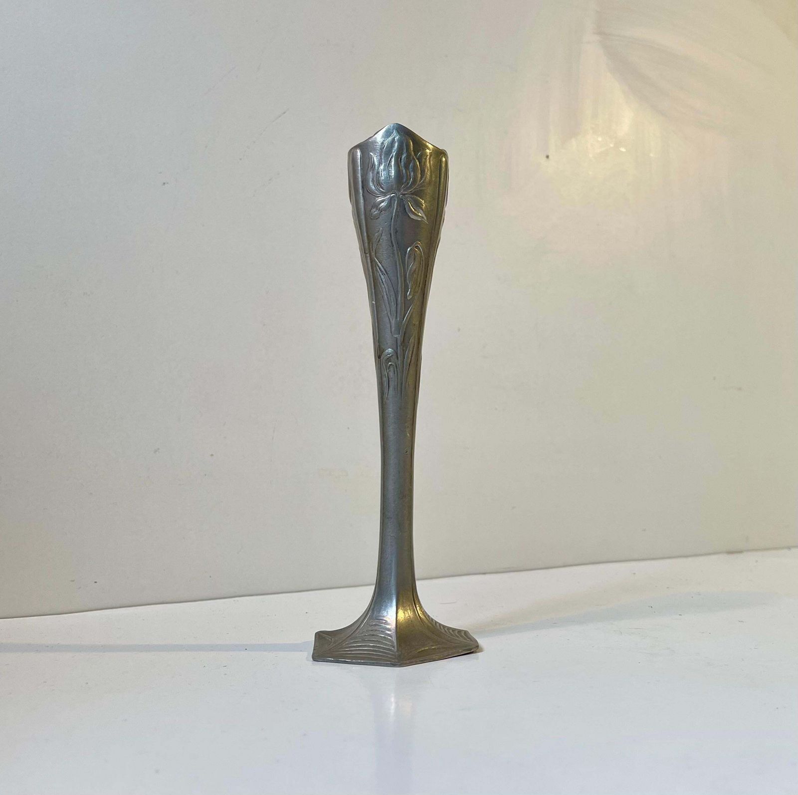 Art Nouveau Kayserzinn Pewter Iris Vase By Hugo Leven photo Home Decor