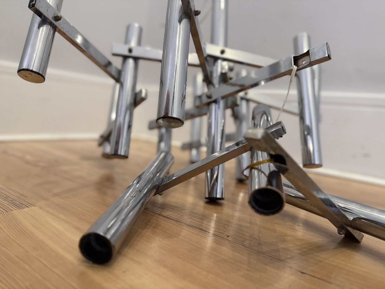 Vintage Italian Gaetano Sciolari Style Chrome Metal Chandelier (Needs Restoration) photo for sale