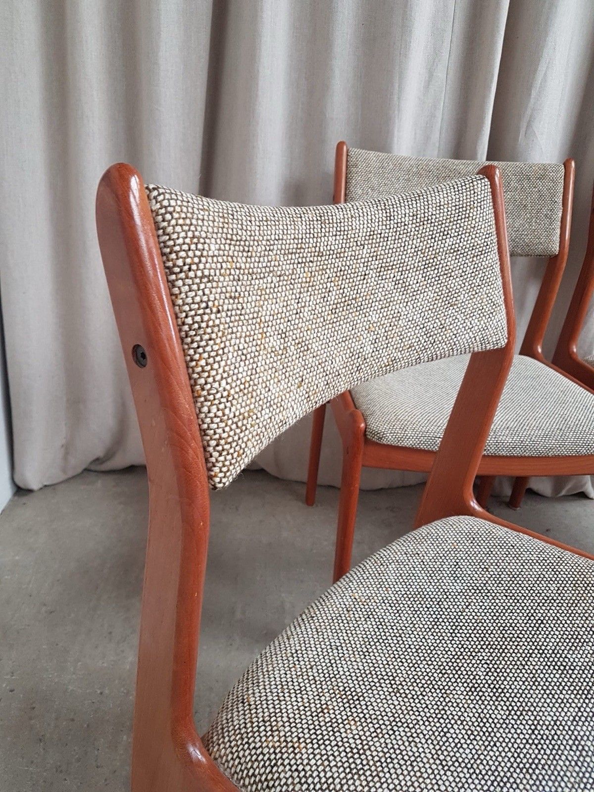 Vtg Mid Century Set 4 Johannes Andersen Danish Dining Chairs Retro Scandi R916 photo vintage