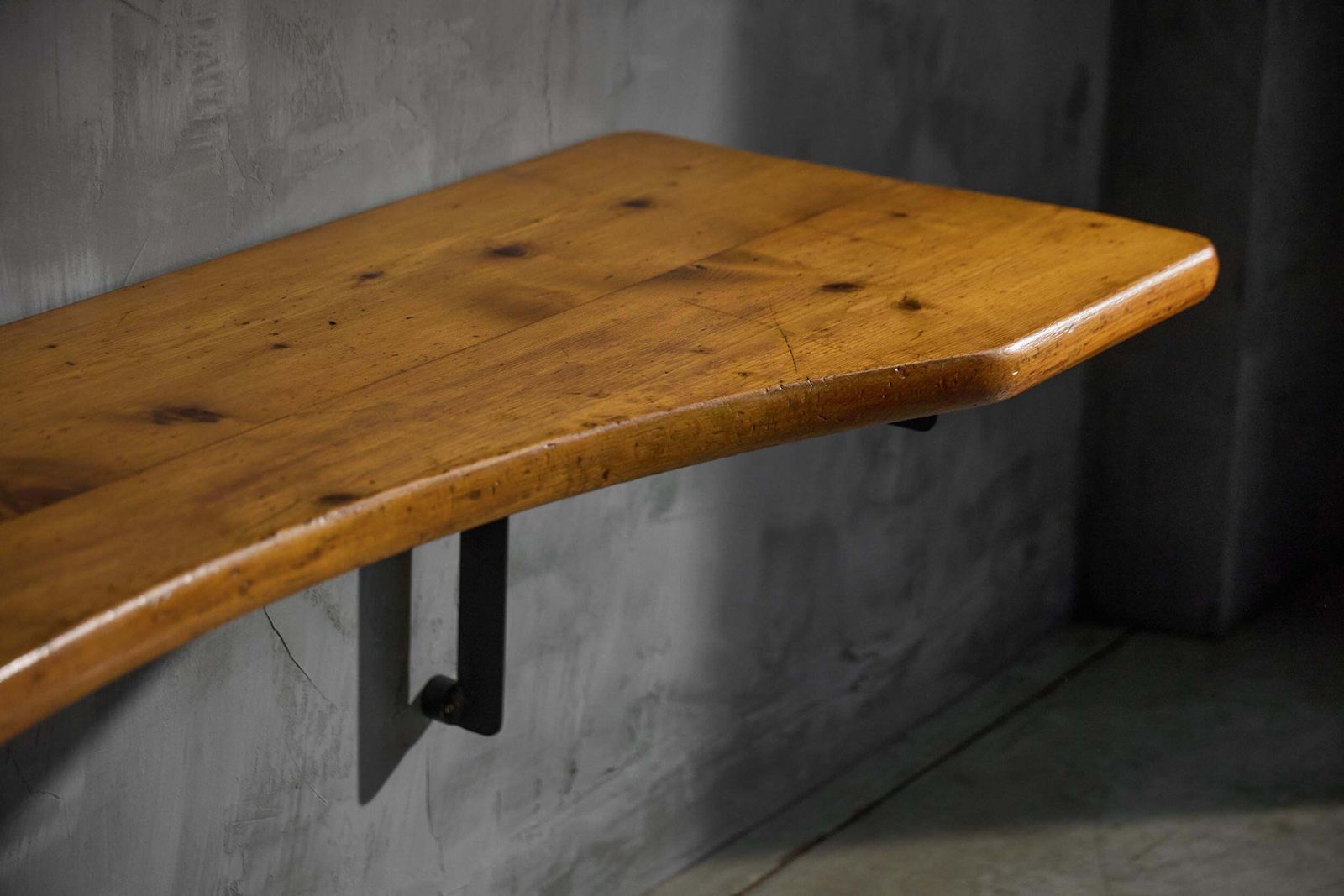 Wall Mounted Desk By Charlotte Perriand, France, 1950s photo vinterior