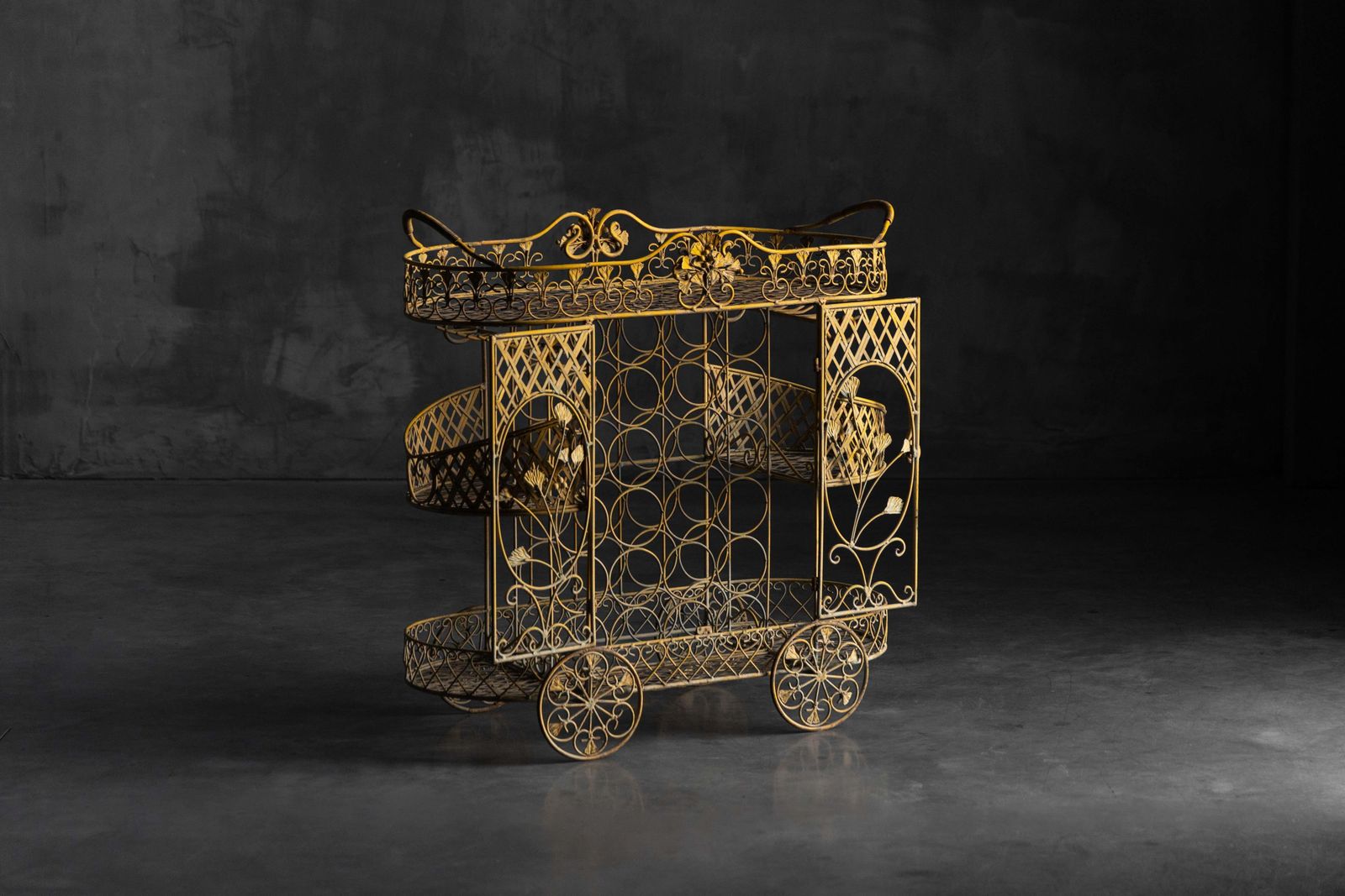 Antique Cast Iron Serving Trolley, France, Early 20th Century photo vinterior