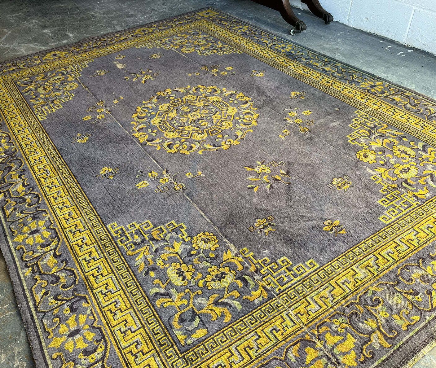 Edwardian Country House Carpet / Rug 271 X 203 Cms. Worn Condition. photo furniture