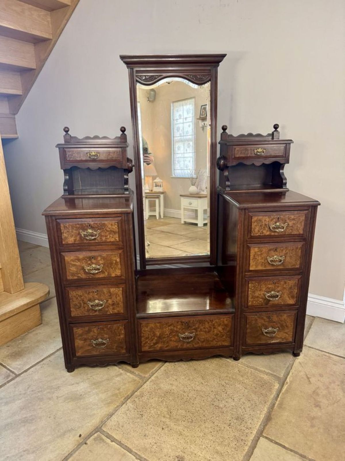 Fine Quality Antique Burr Walnut Dressing Table