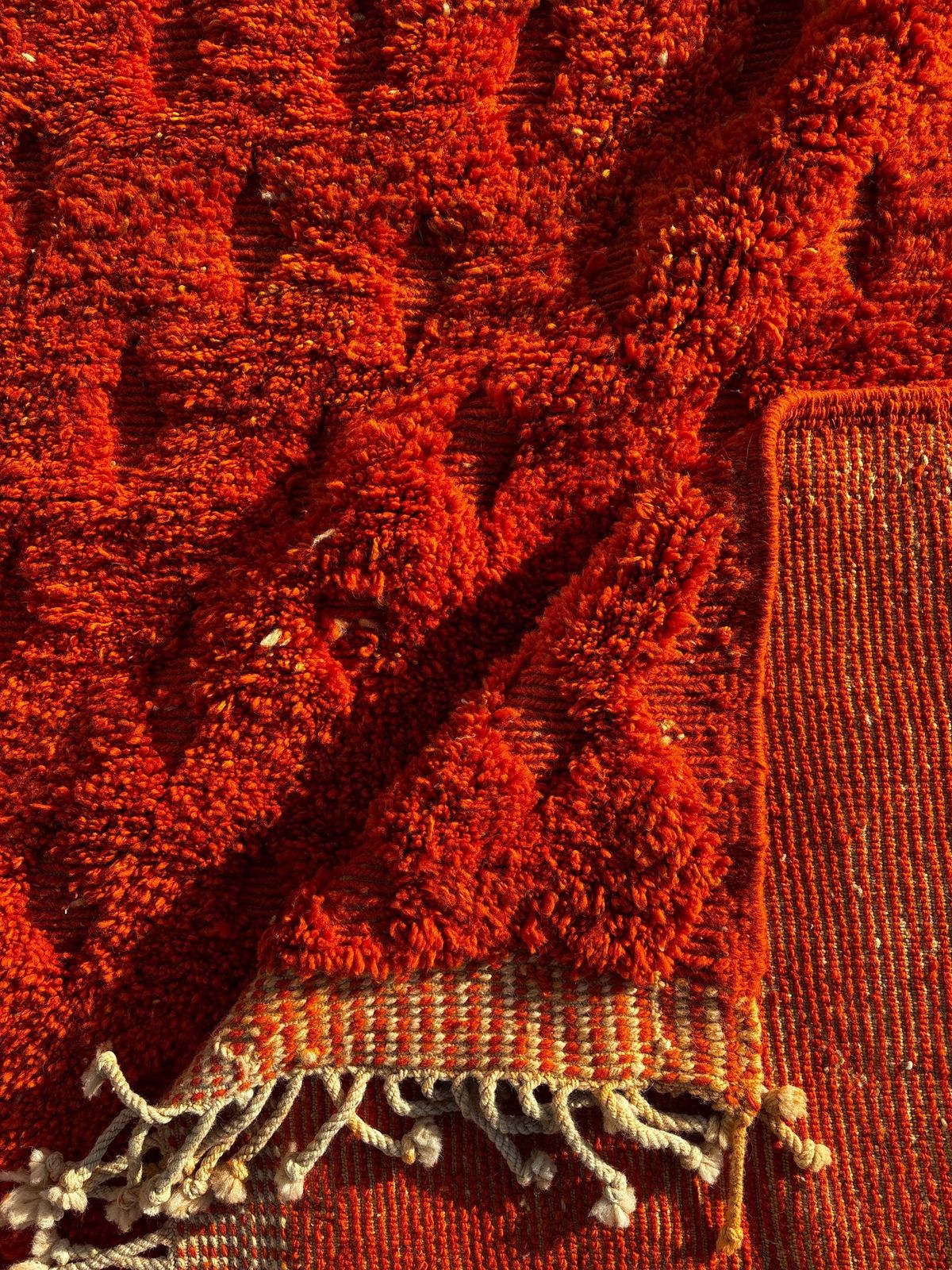 Handmade Moroccan Mrirt Rug – Burnt Orange Wool Rug 210x300 Cm – Modern Textured Carpet – Bold Abstract Design – Large Living Room Area Rug photo for sale