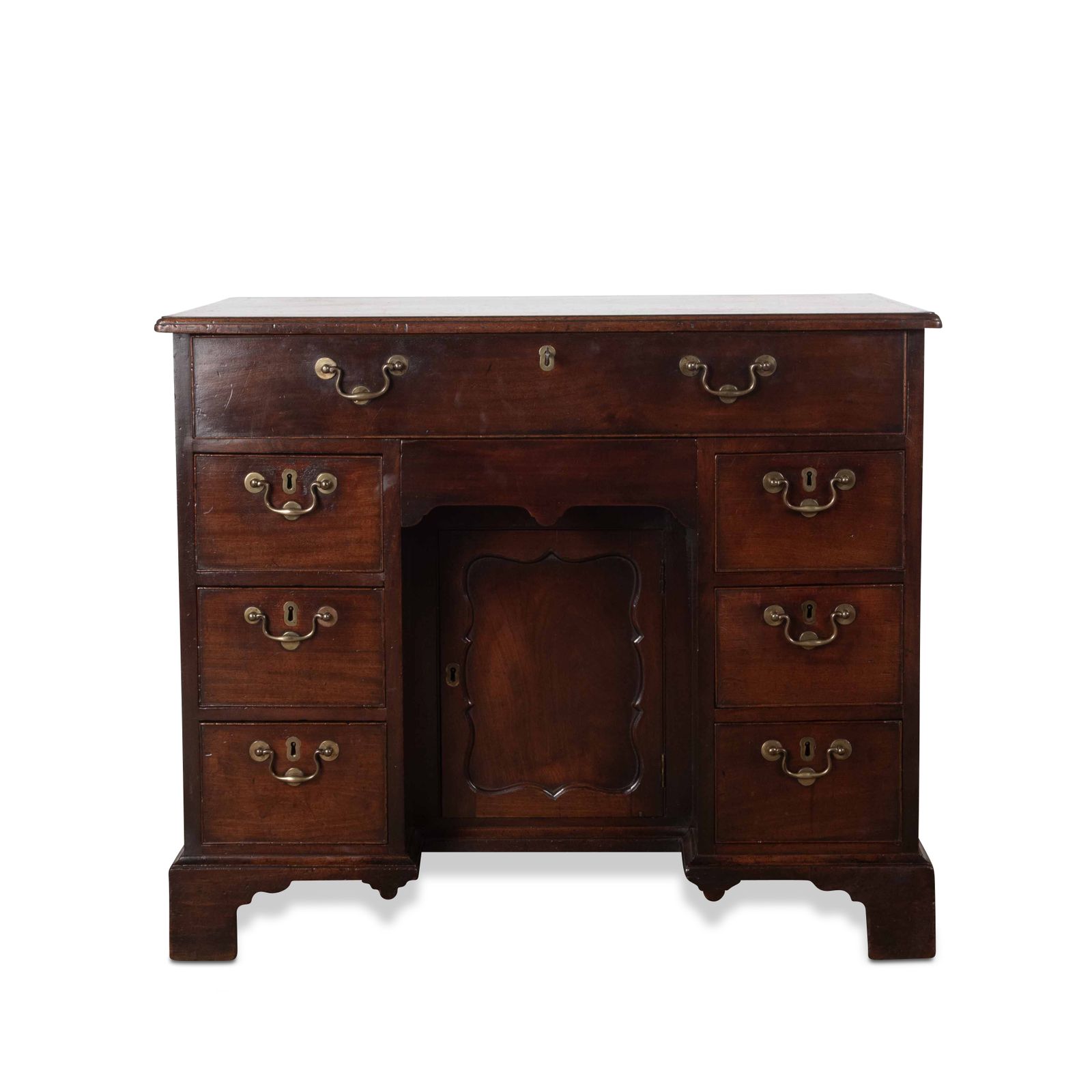 4600.0 C18th Mahogany `Grendy` Kneehole Desk photo