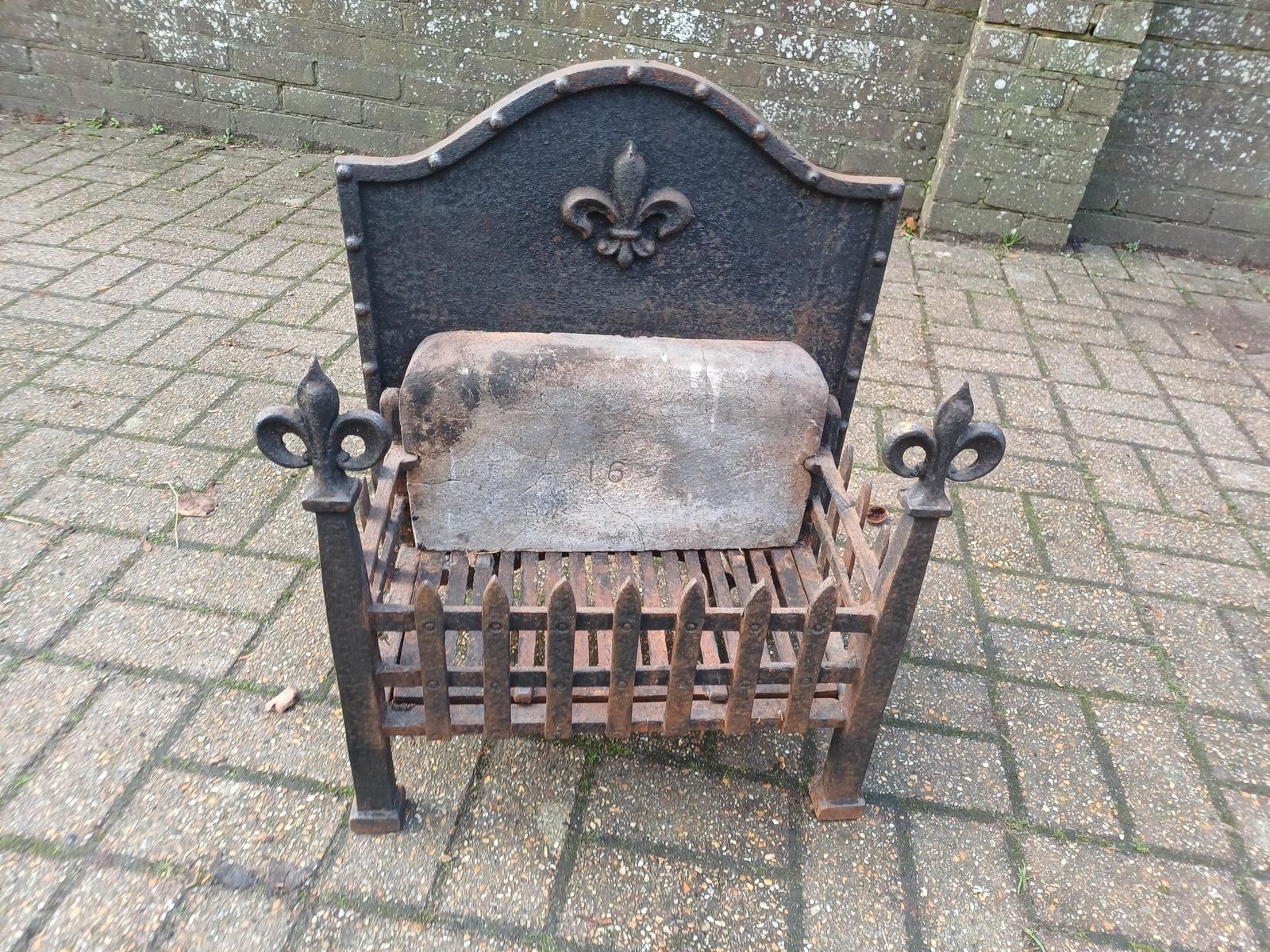 Large Heavy 1920s Cast Iron Fireplace Inset Heavy Antique Fire Basket Art Nouveau Style Original Patina Period Hearth photo vintage