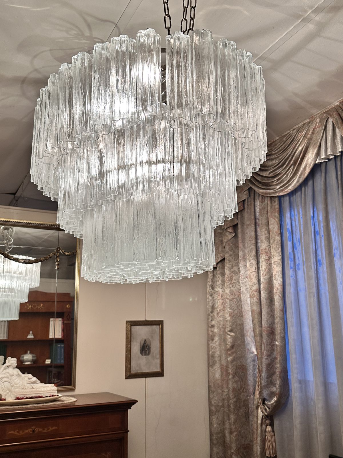 Contemporary Oval Transparent “Tronchi” Murano Glass Chandelier In Venini Style. photo 9040.0