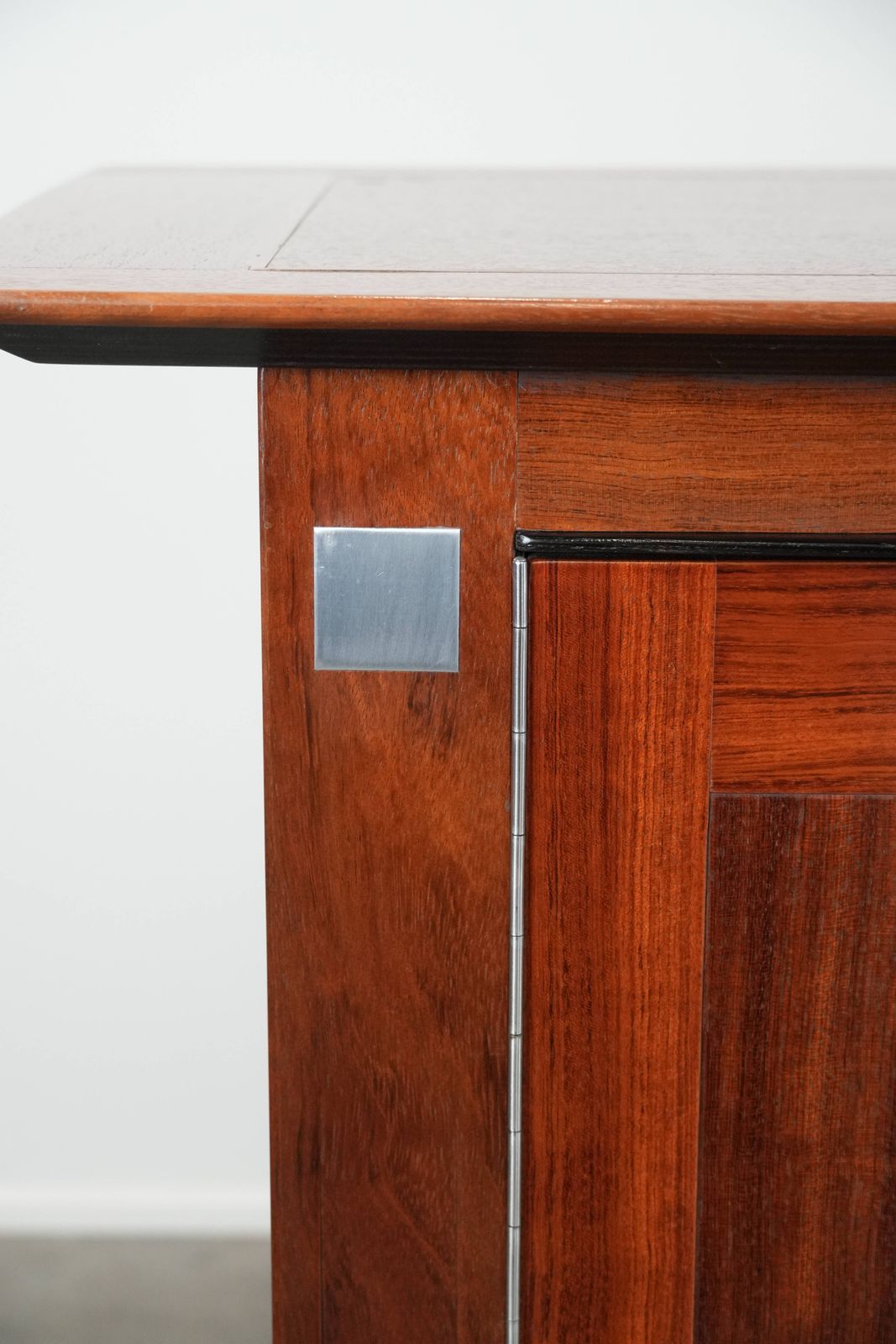 Groot Art Deco Dressoir Van Schuitema – In Goede Staat photo vintage