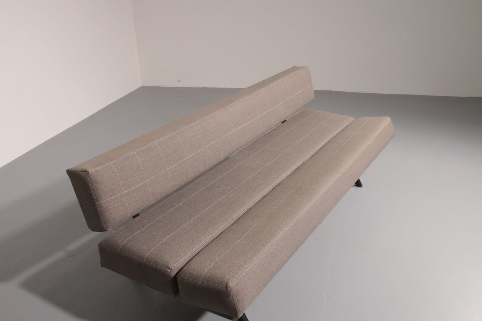 Mid Century Italian Daybed By Rito Valla For Ipe Bologna 1960s photo Furniture