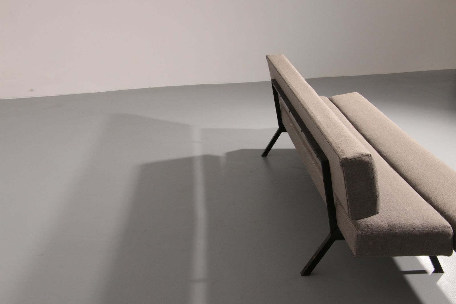 photo furniture Mid Century Italian Daybed By Rito Valla For Ipe Bologna 1960s