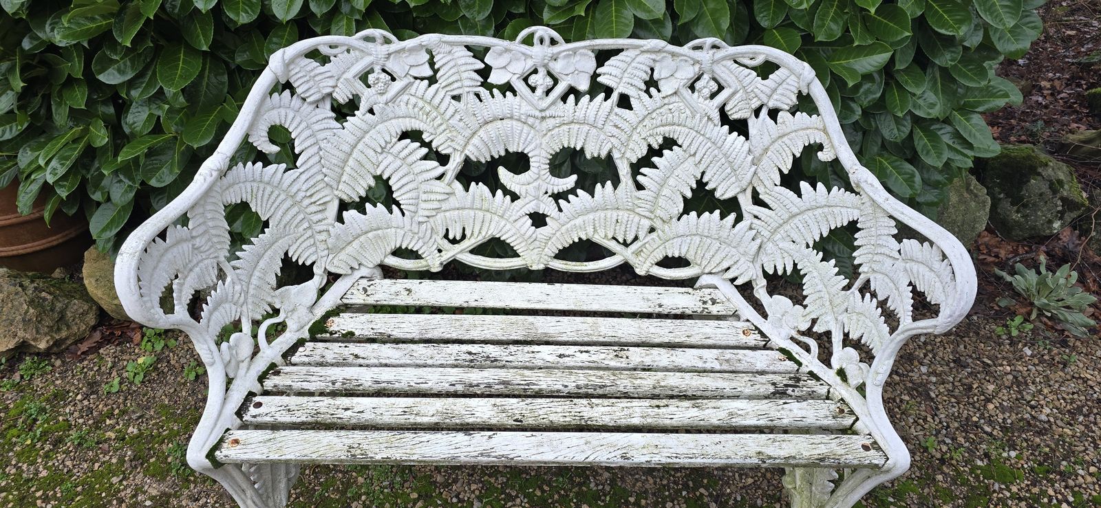 995.0 Super Two Seat Leaf Garden Bench photo