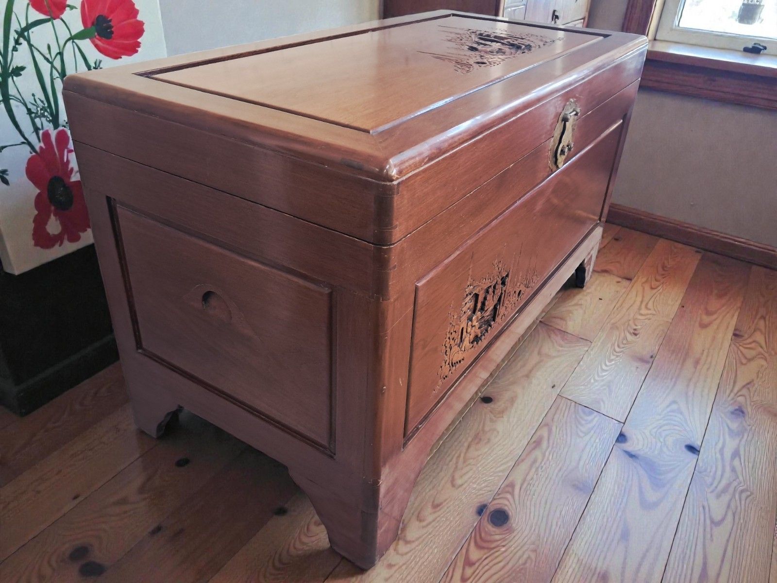 375.0 Antique Large Camphor Wood Trunk  Asian Oriental Carved Chest /  Trunk / Coffee photo