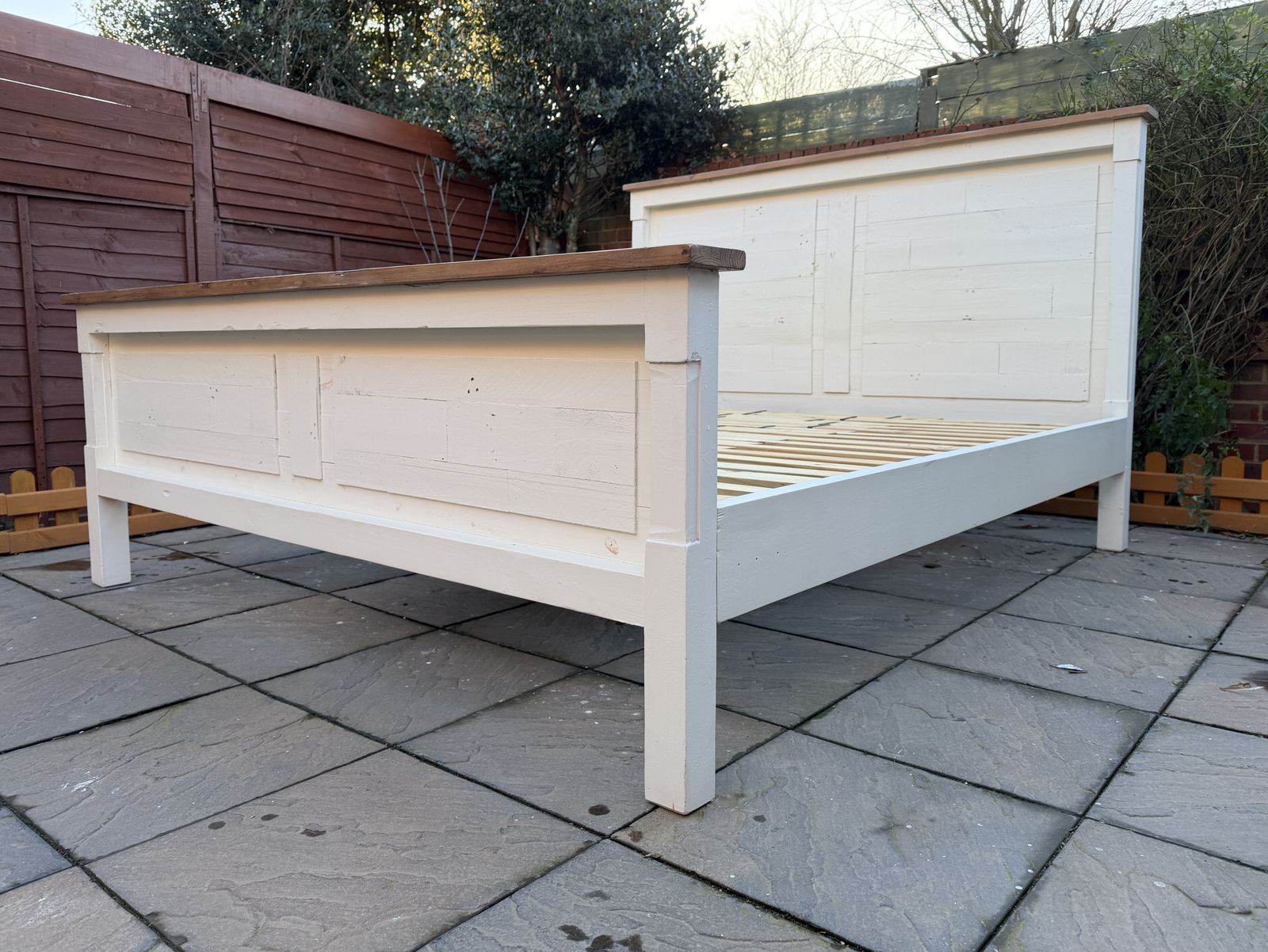 Pgt Reclaimed Cintra Driftwood Natural & Limestone Finish Super King Bed Frame   Great Condition photo buy