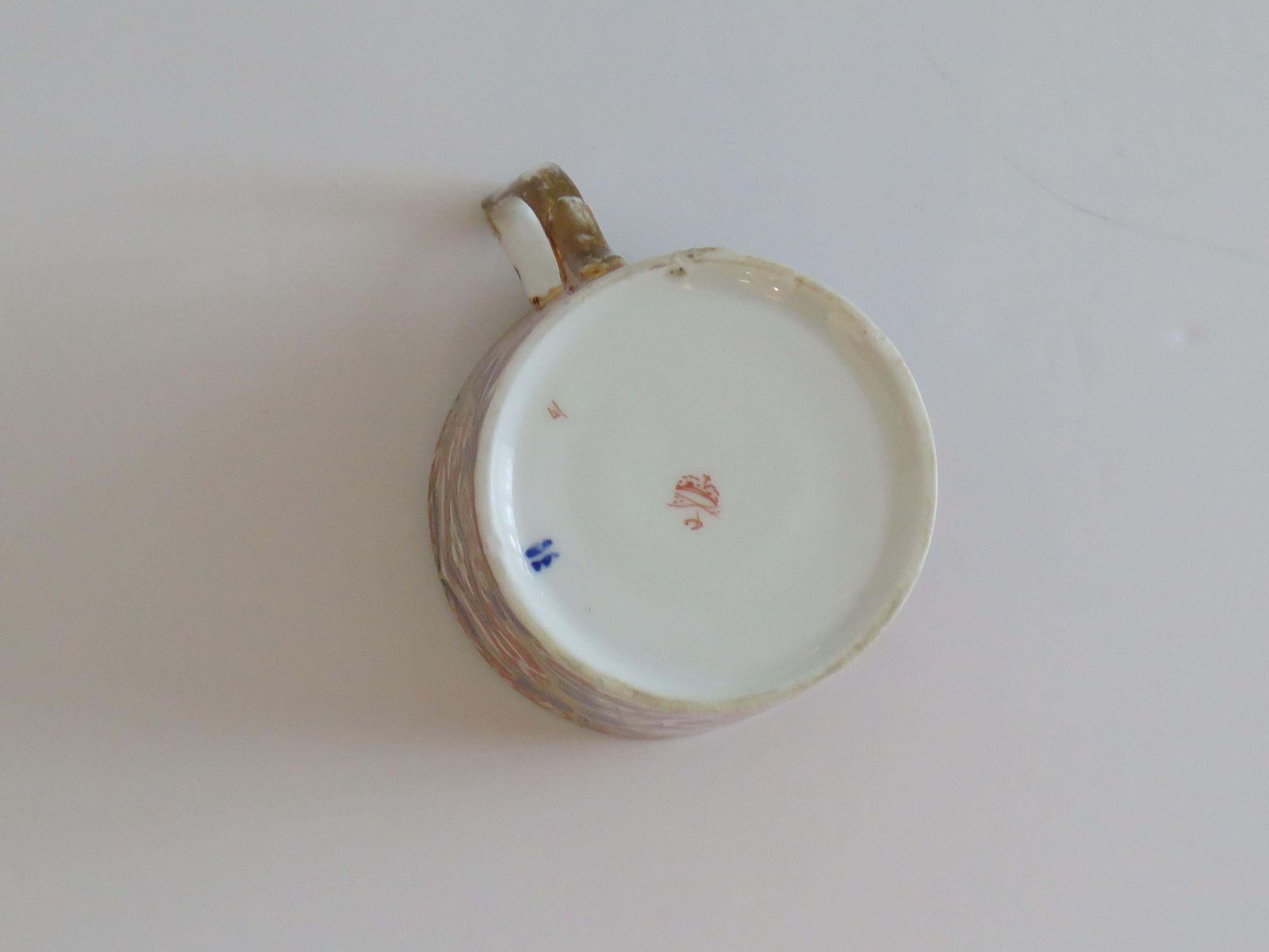 photo vinterior Georgian Derby Porcelain Coffee Can Rare Ear Handle Acanthus Imari Ptn, Ca 1810