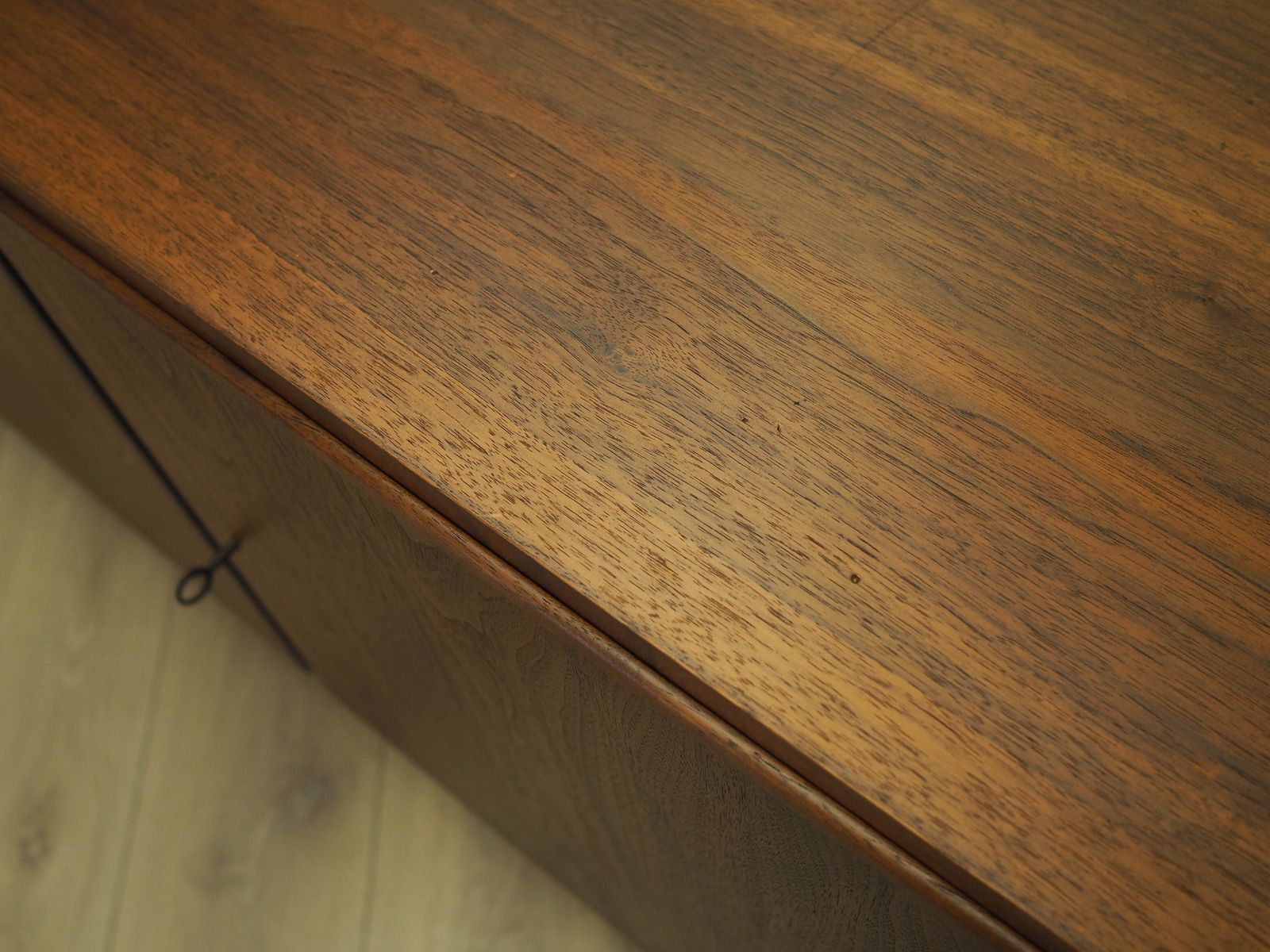 photo for sale Walnoot Kast, Deens Design, Jaren 1970, Ontwerper: Carlo Jensen, Fabrikant: Hundevad