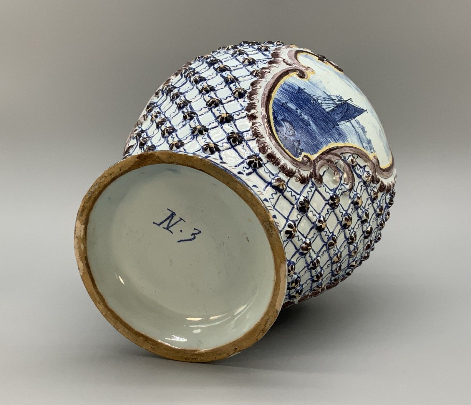 photo vintage Large Superb 19thc Dutch Style French Faience Delft Manganese Blue & White Vase