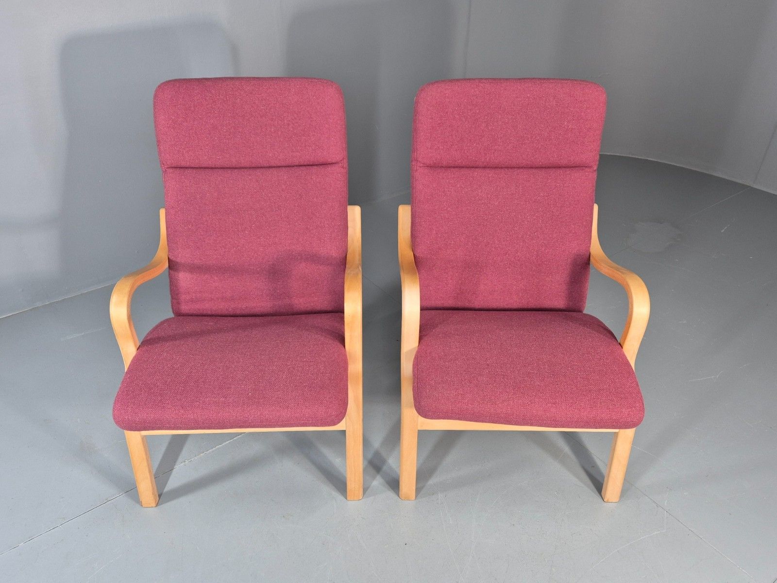 2 Stouby Bentwood Lounge Chairs Mauve Wool 1980s Retro Mcm Eb11349 Mben photo Furniture