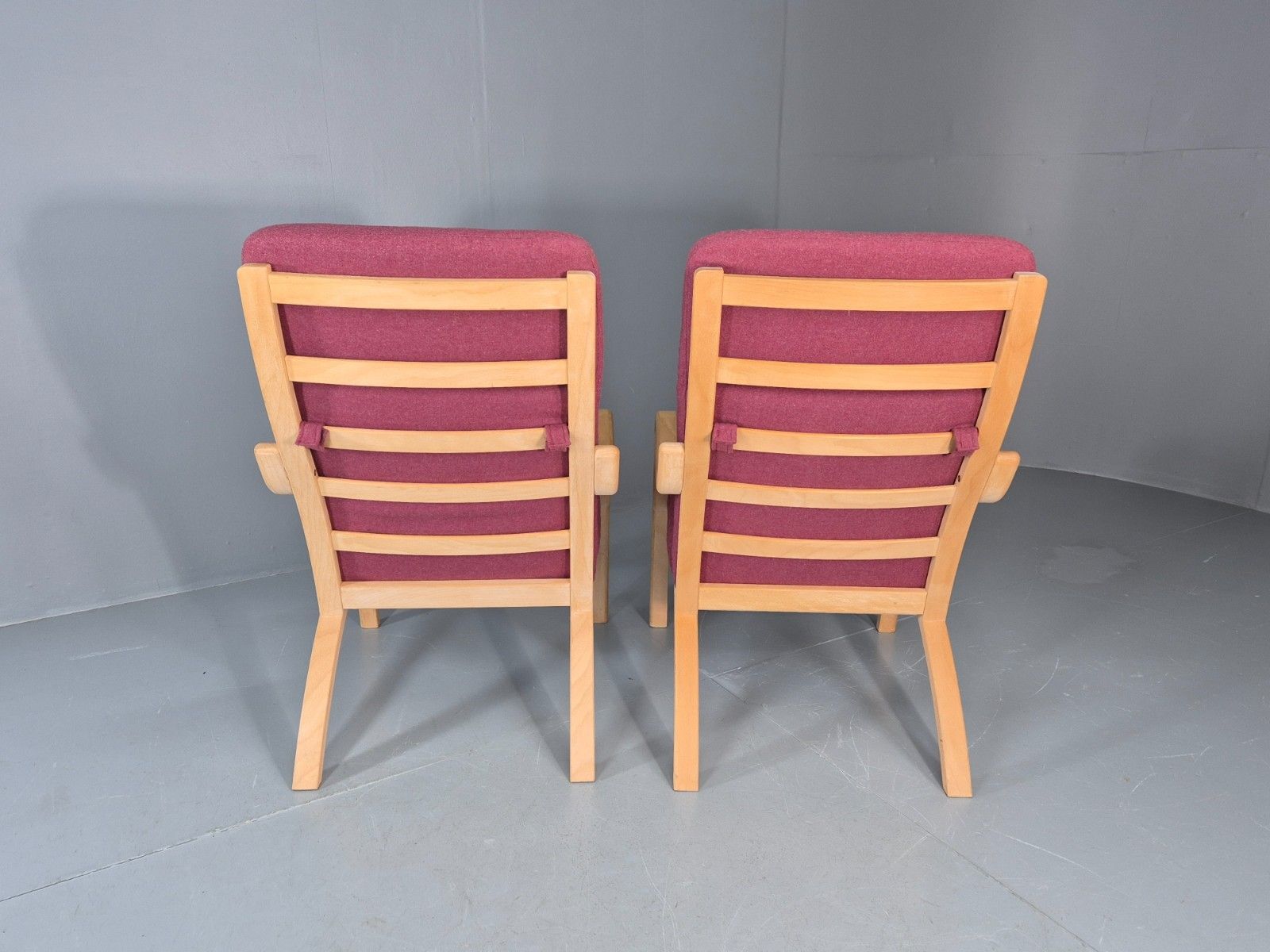 photo furniture 2 Stouby Bentwood Lounge Chairs Mauve Wool 1980s Retro Mcm Eb11349 Mben