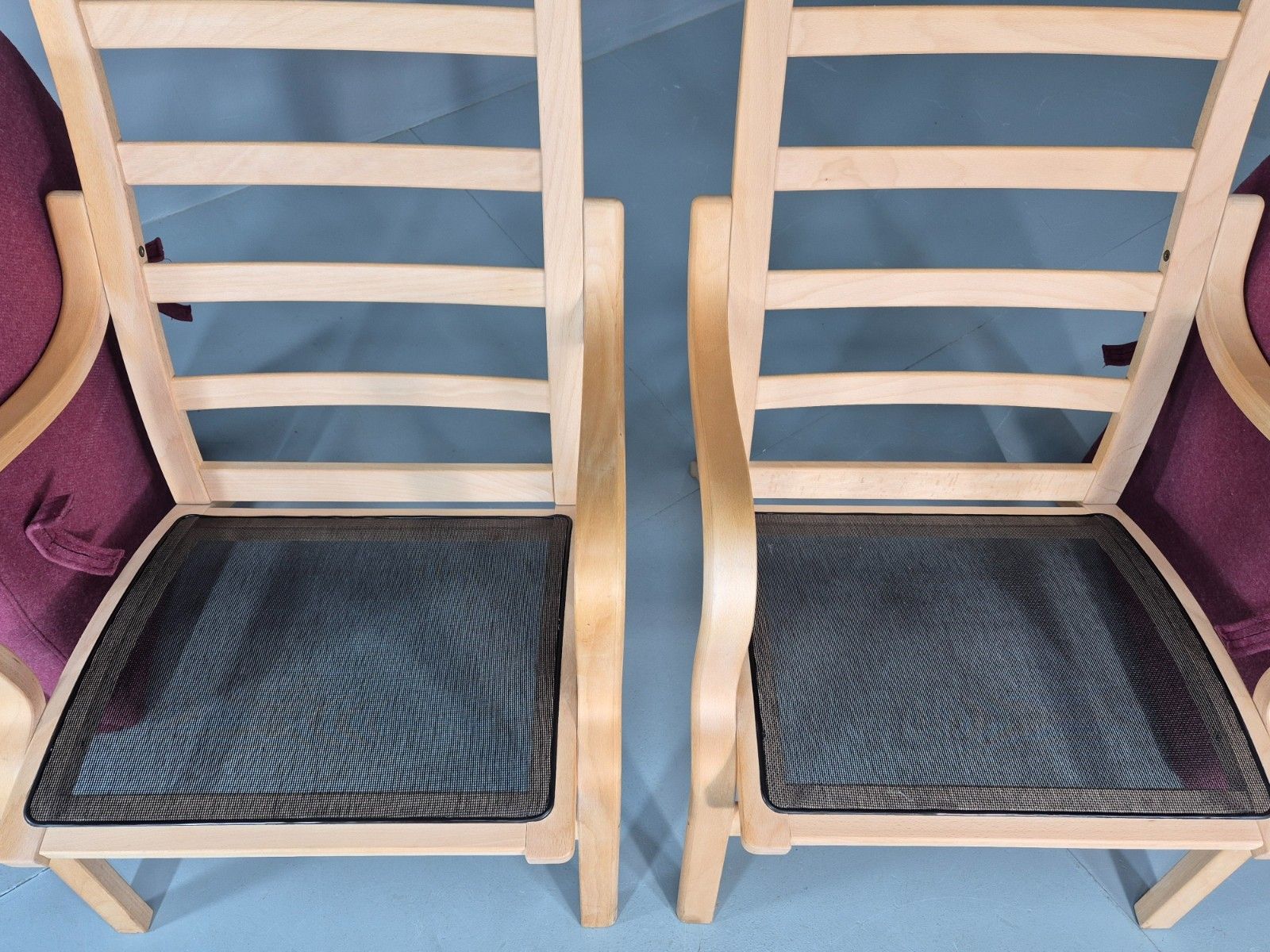 photo vinterior 2 Stouby Bentwood Lounge Chairs Mauve Wool 1980s Retro Mcm Eb11349 Mben