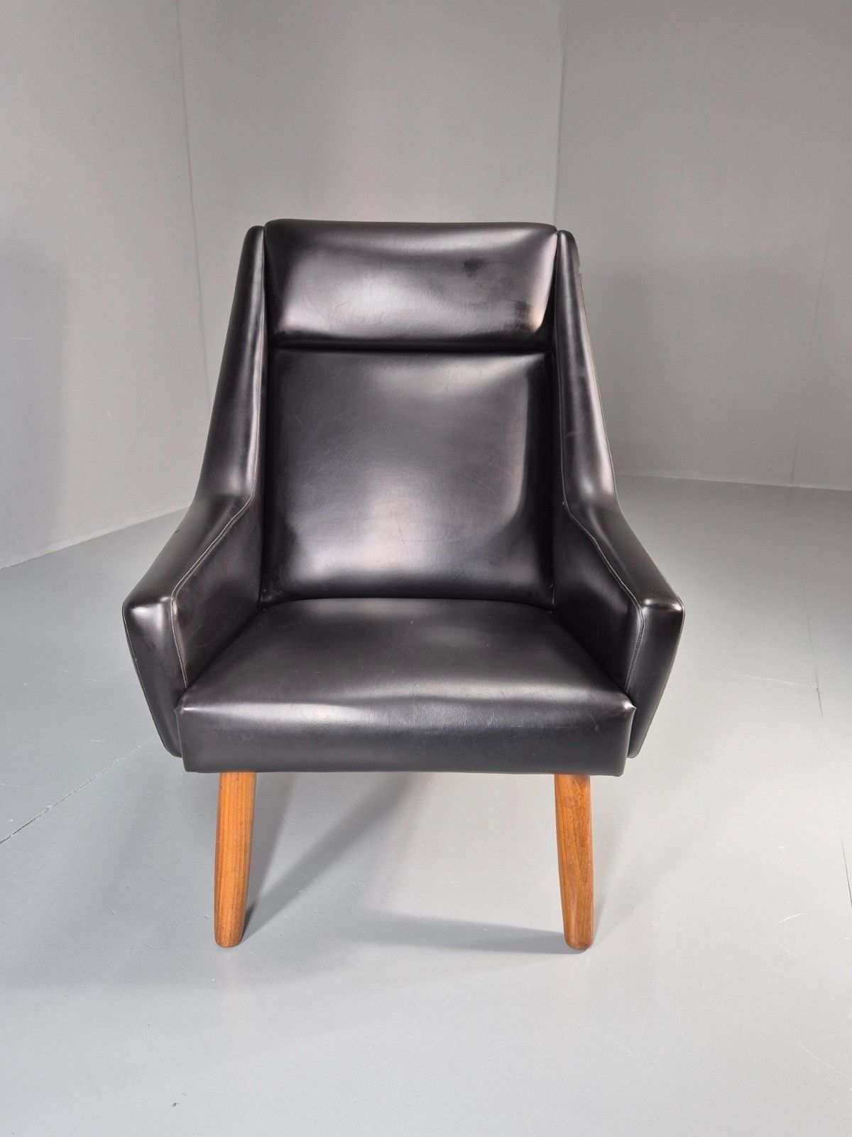 1960s High Back Lounge Chair Vintage Danish Mcm Retro Teak Legs Eb11330 Mnor photo for sale