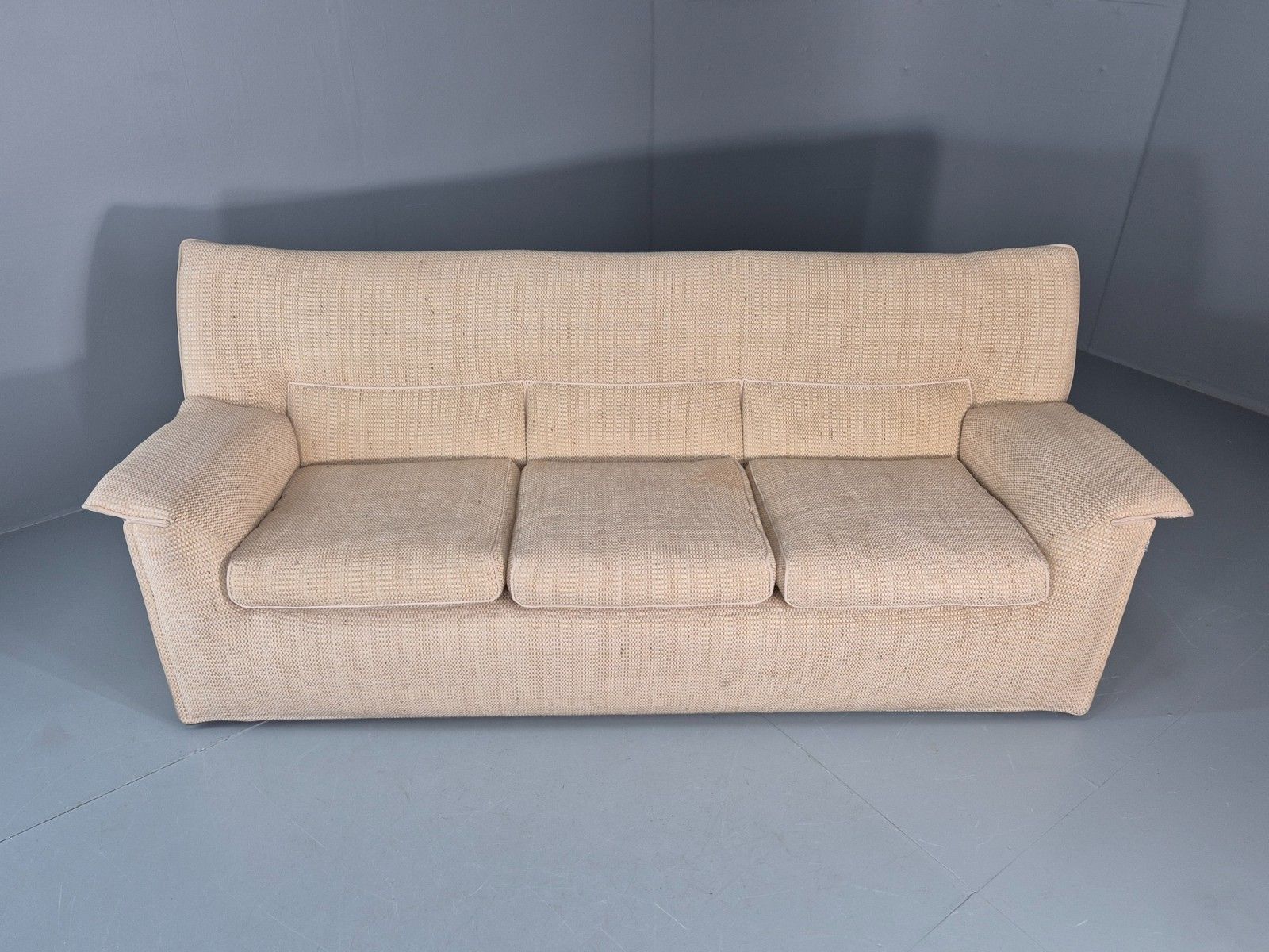 Afra And Tobia Scarpa For B And B Italia Three Seater Lauriana 80s Eb11005 V3ss photo 1600.0