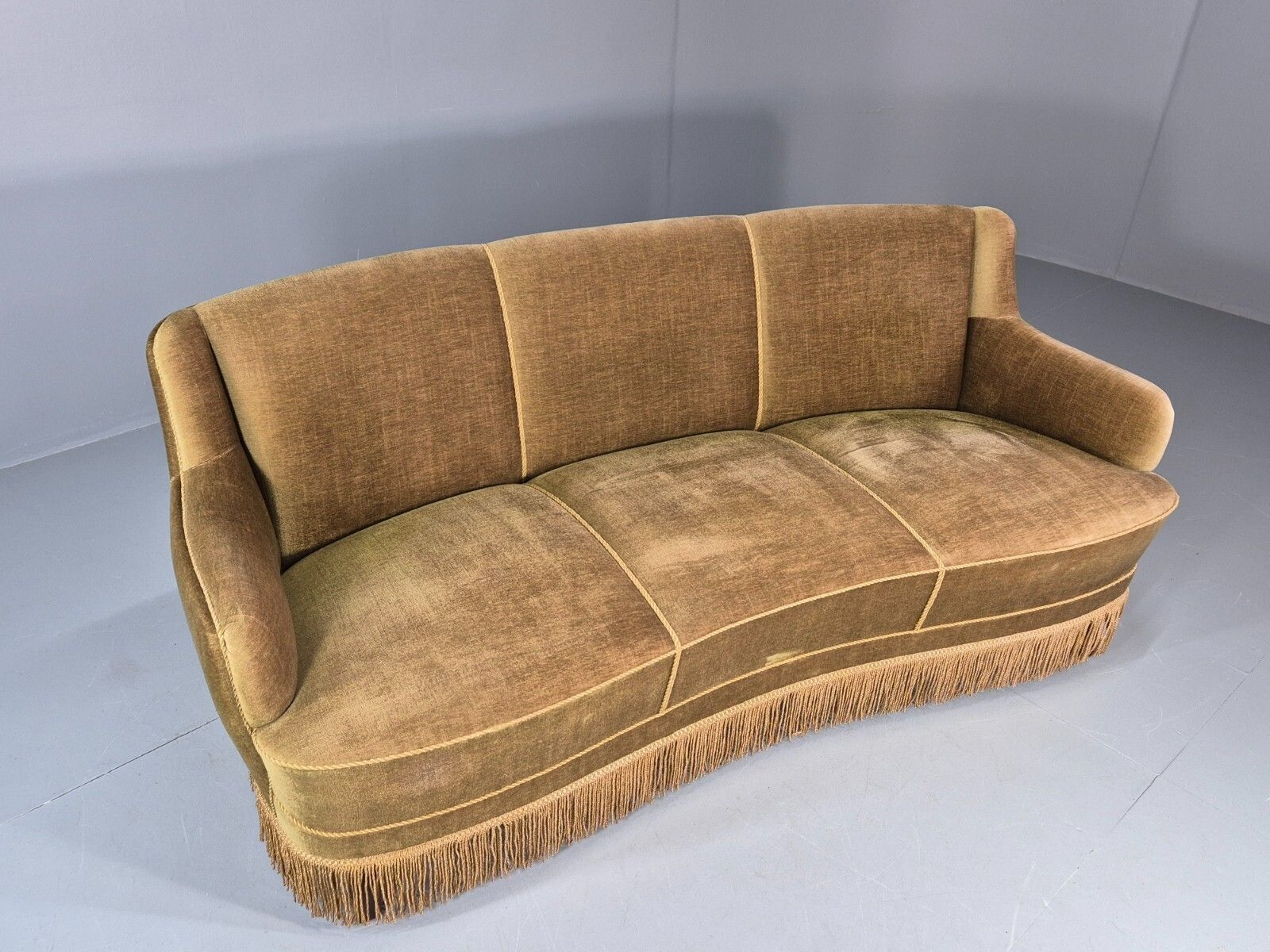 Vintage Danish  Banana Sofa Green Velour Tassels 1960s Retro Mcm  Eb10802 V3ss photo Furniture
