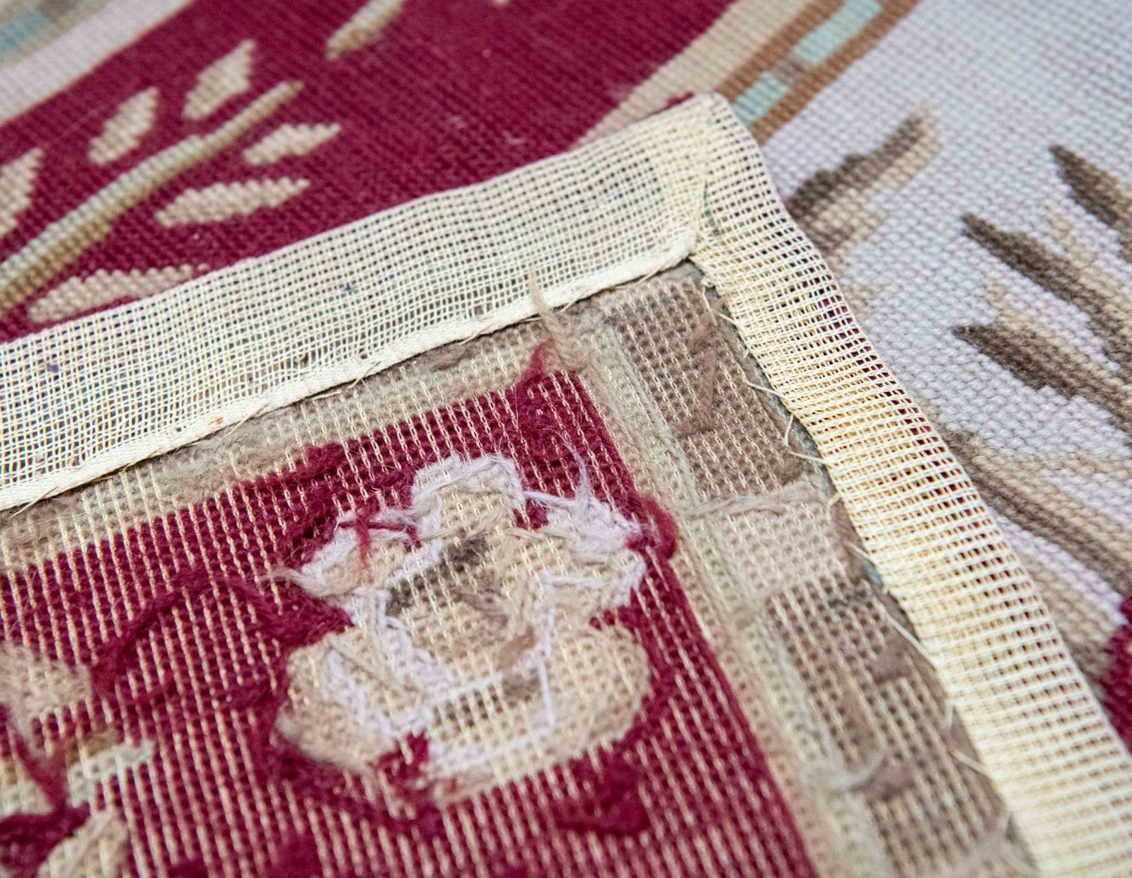 photo furniture Aubusson French Style Antique Hand Made Needlepoint Rug 114cm X 177cm