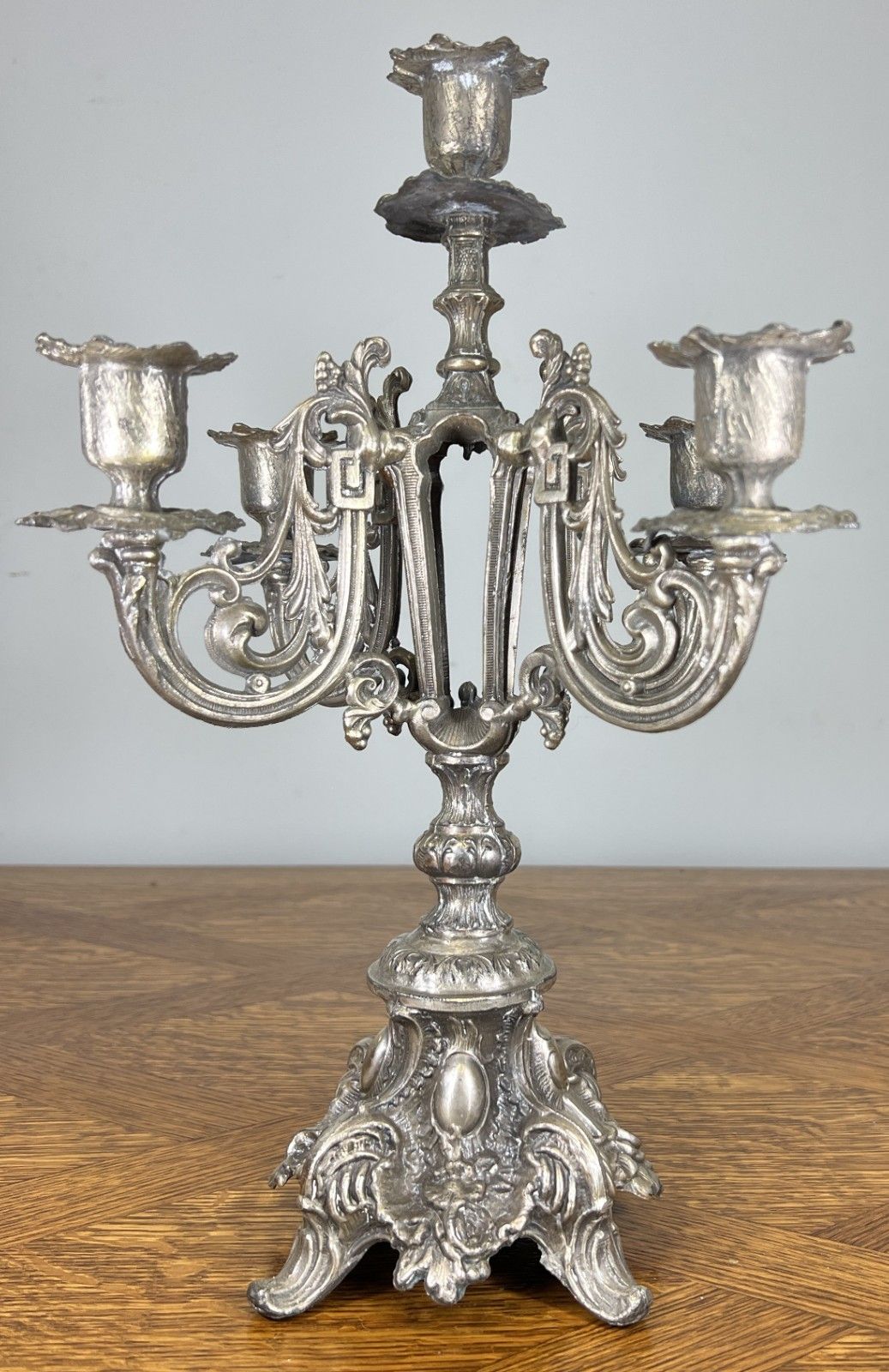 Candelabra Vintage French Style Metal Five Arm Table Centrepiece Lot 4671