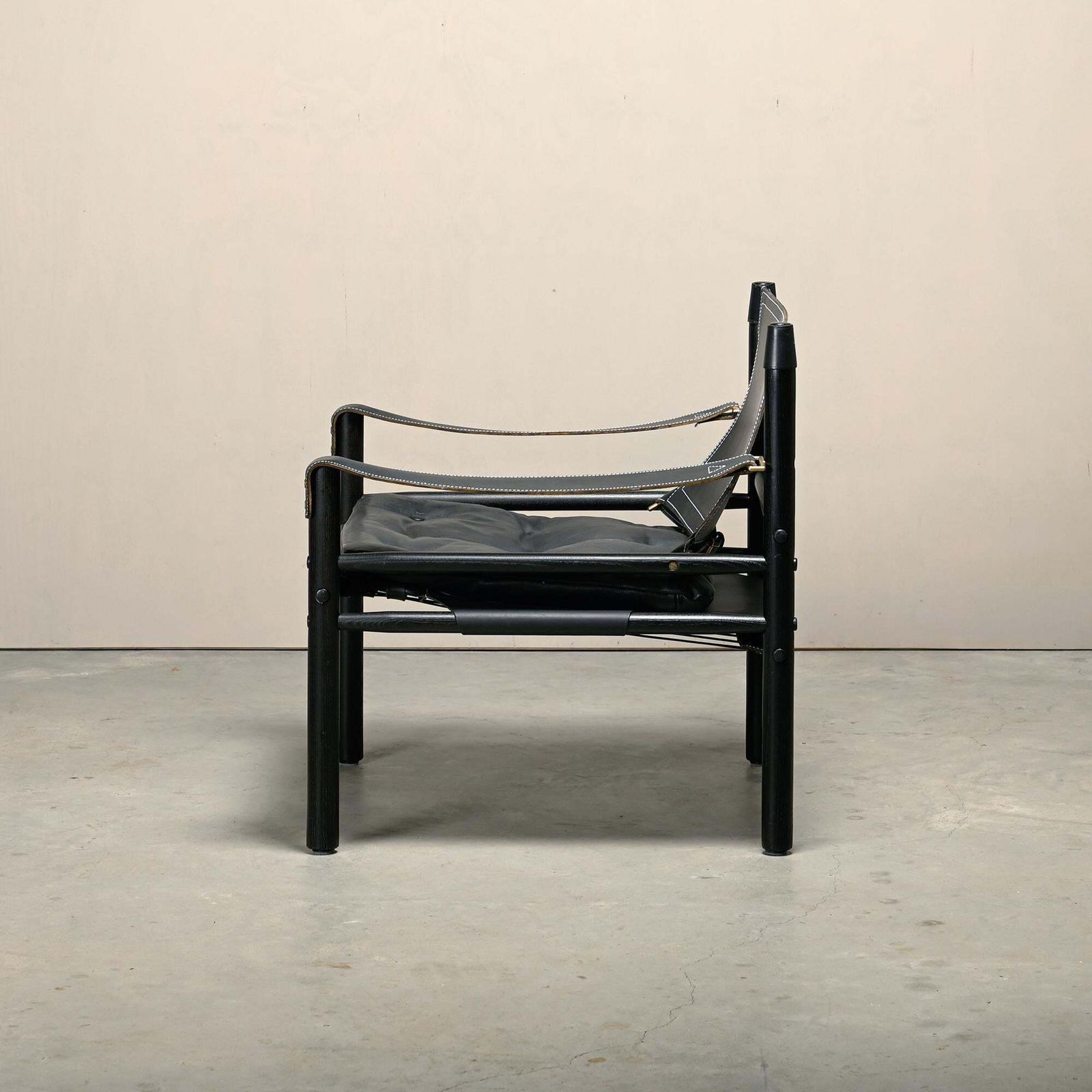 Arne Norell Sirocco Safari Lounge Chair In Black Leather / Stained Ash, Sweden photo vintage