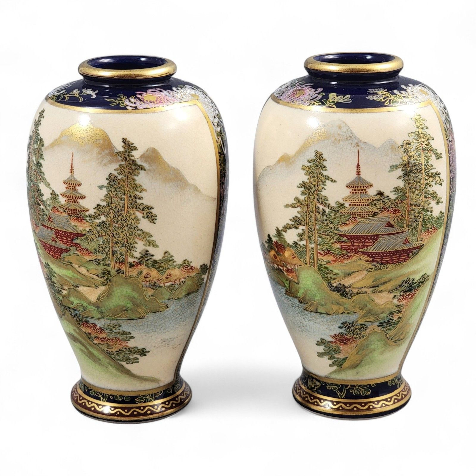 Pair Antique Tashiro 田代 Satsuma Style Vases, Immaculate Gilt, Japan 1920's