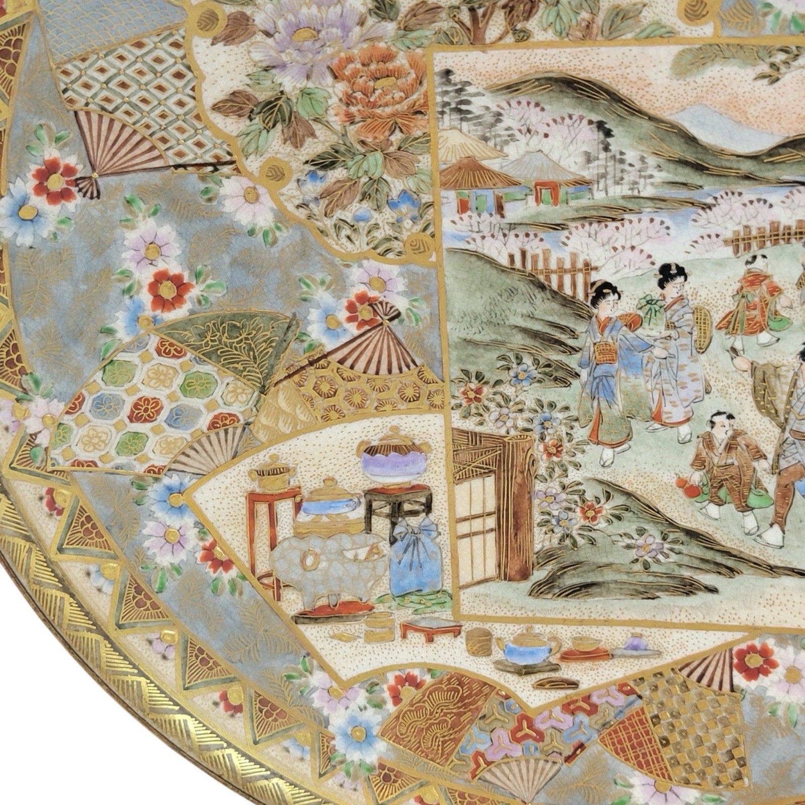 photo furniture Pair Of Meiji Satsuma Dishes By Miyagawa (Makuzu) Kozan, Japanese Antique