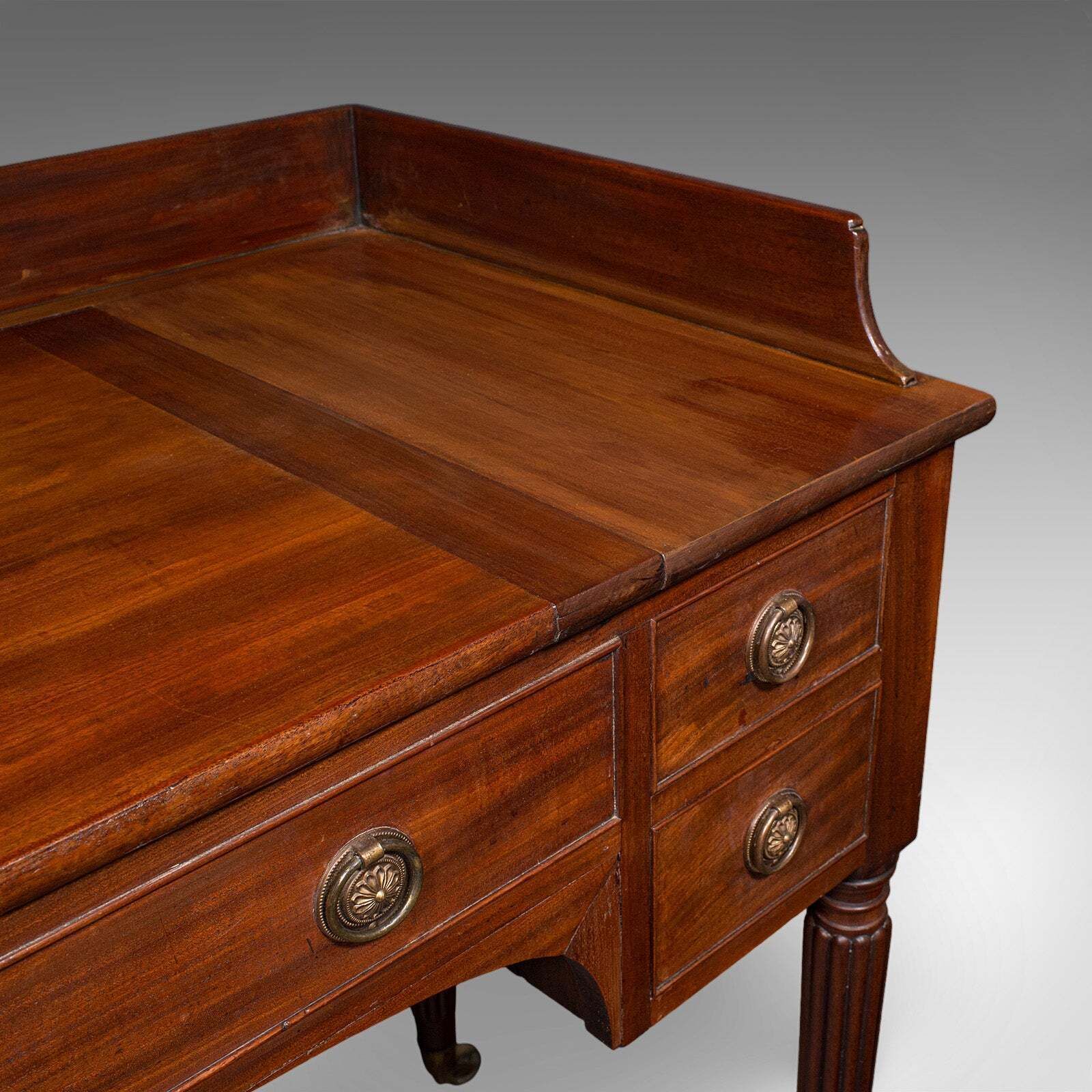 photo furniture Antique Writing Table, English, Kneehole Desk, Home Office, Study, Regency, 1820