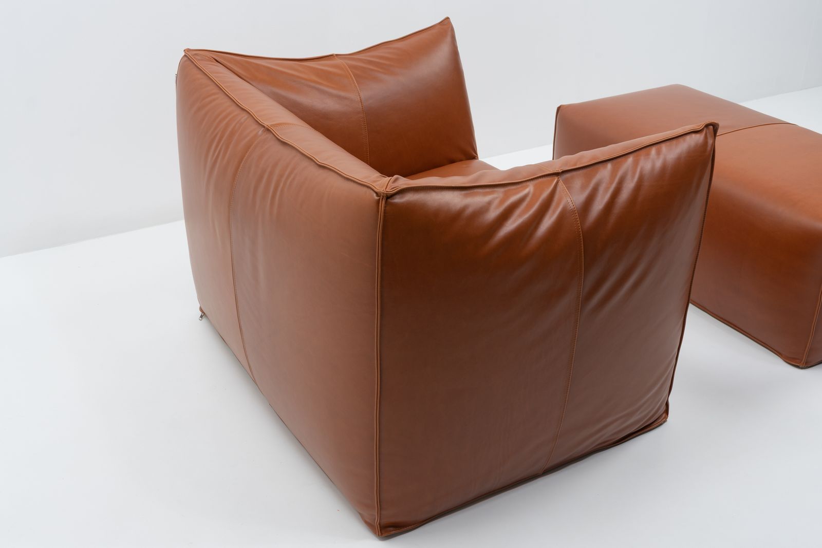 Mario Bellini, Le Bambole Lounge Chair & Ottoman For B&B Italia photo vintage