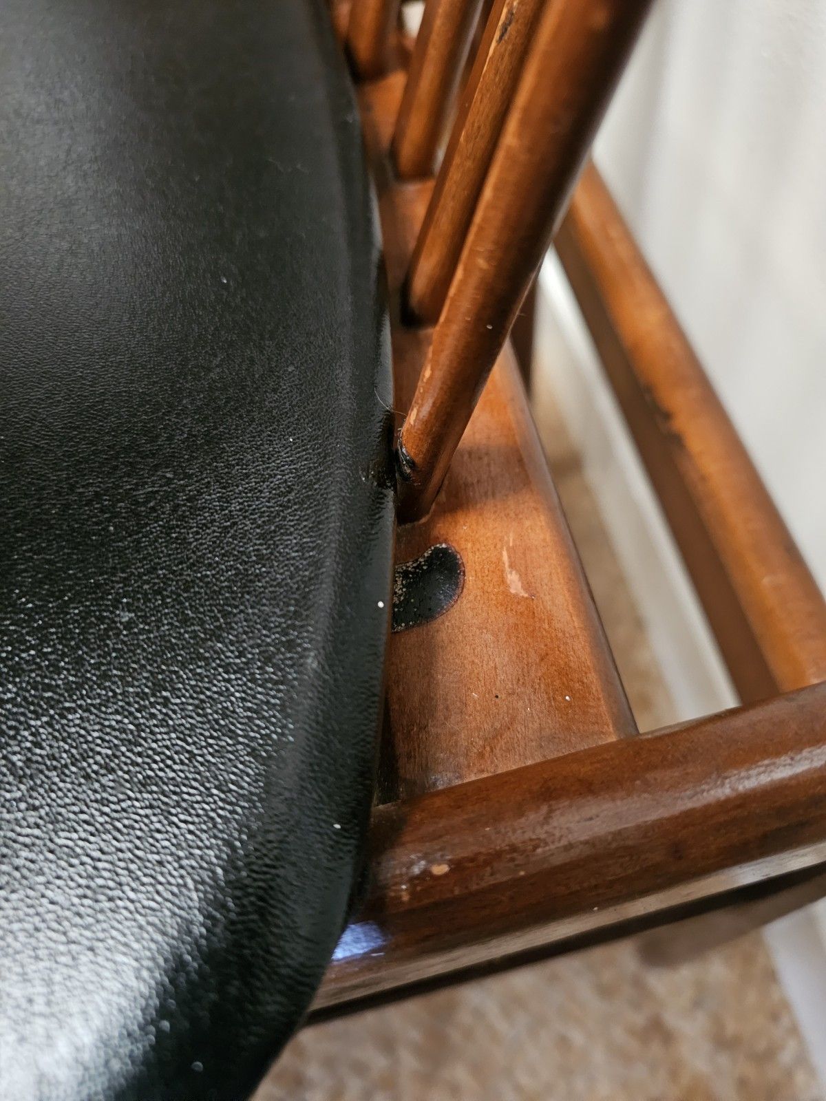 205.0 Retro Elliots Of Newbury Dining Chairs Mid Century Set Of 4 Black Vinyl Delivery photo