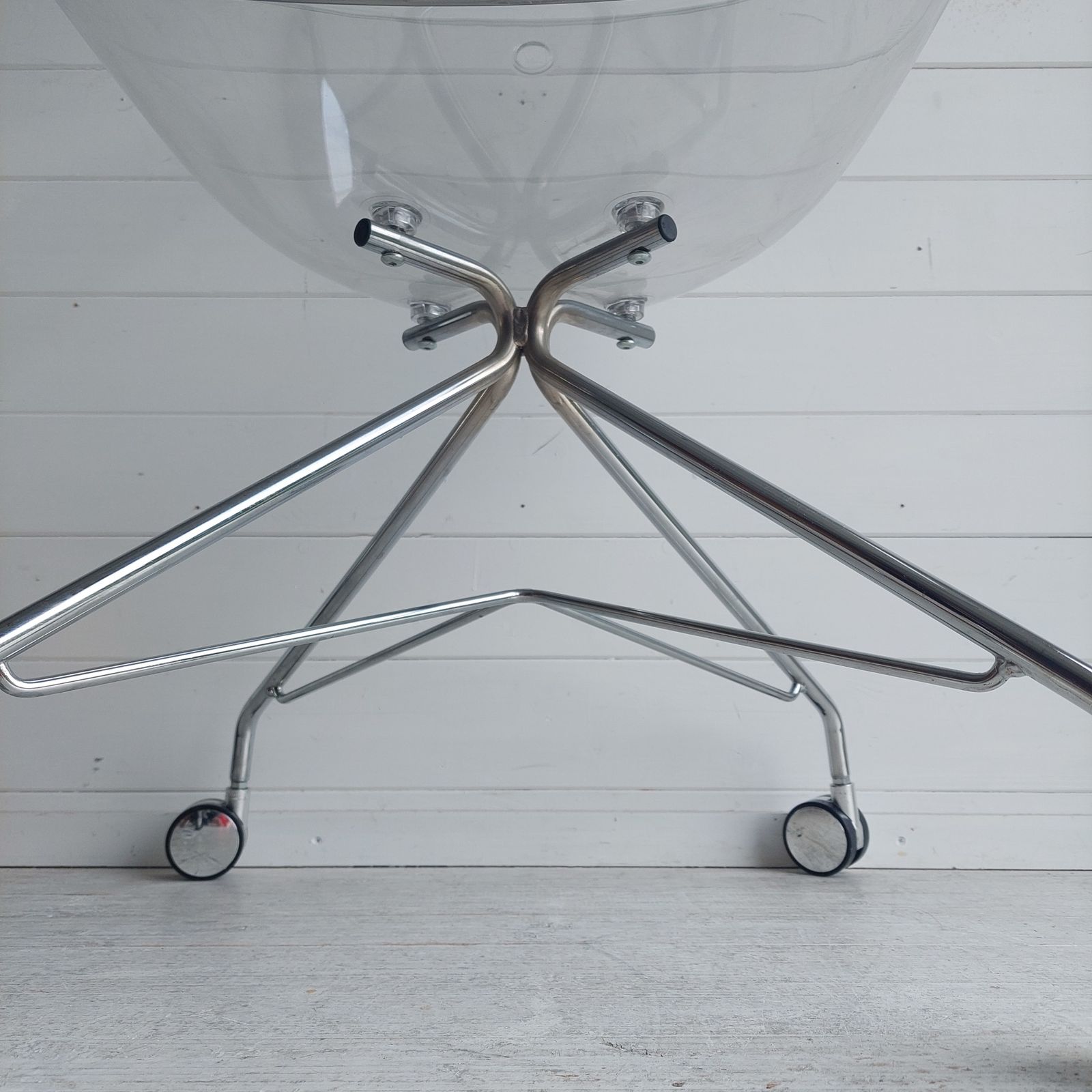 photo vinterior Postmodern Pedrali Gliss 968 Rolling Chair Italian Mid Century 1950s/60s Transparent  Office Chair 2000s