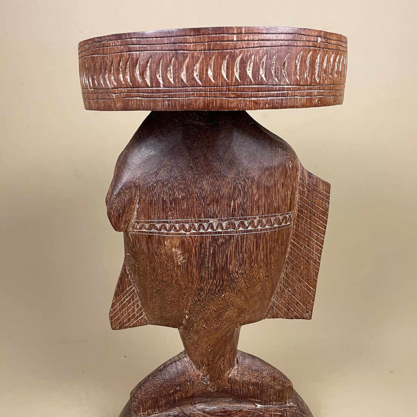 Antique African Luba Caryatid Stool Handmade Round Wood Table Plant Stand Fish Wooden Africa Furniture Circle Brown Seat Tribe Handcrafted photo 195.0