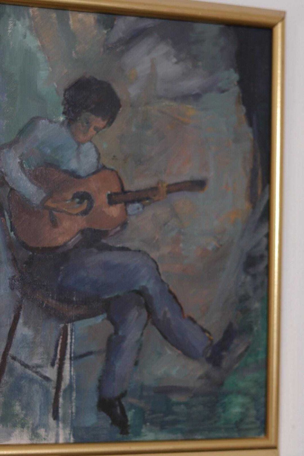 photo furniture Original Swedish Oil On Canvas – “Troubadour With His Guitar” By Calle Svensson – åmål,Dalsland – Vintage, Framed 34 × 46 Cm (13.4" × 18.1")