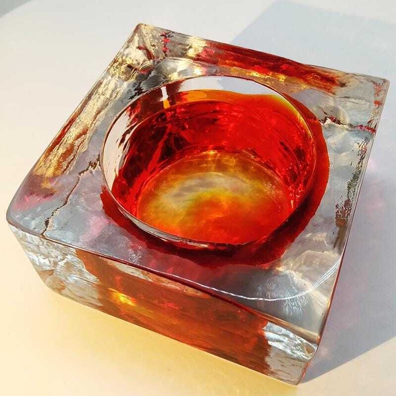1960s Big Square Ashtray Or Catch All In Handcrafted Murano Glass By Flavio Poli For Seguso. photo vintage