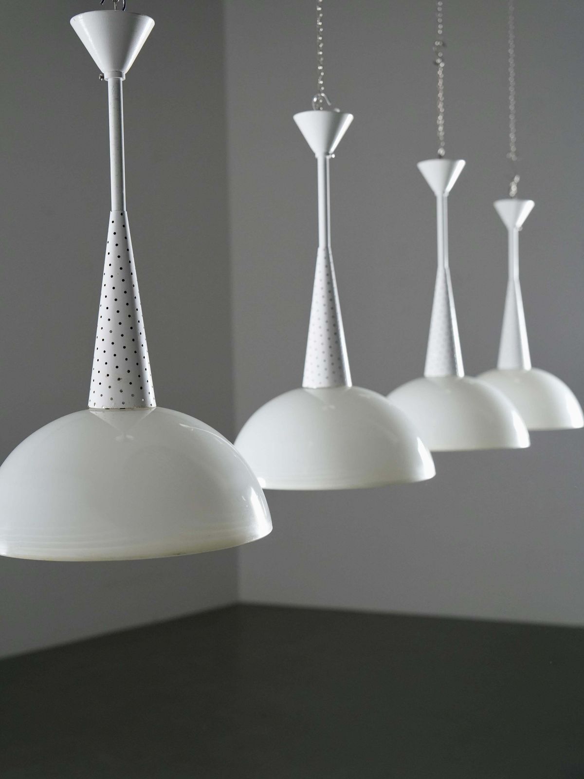photo furniture Set Van 2 Mathieu Matégot Voor Holophane Plafondlampen In Metaal En Glas, Jaren 1960