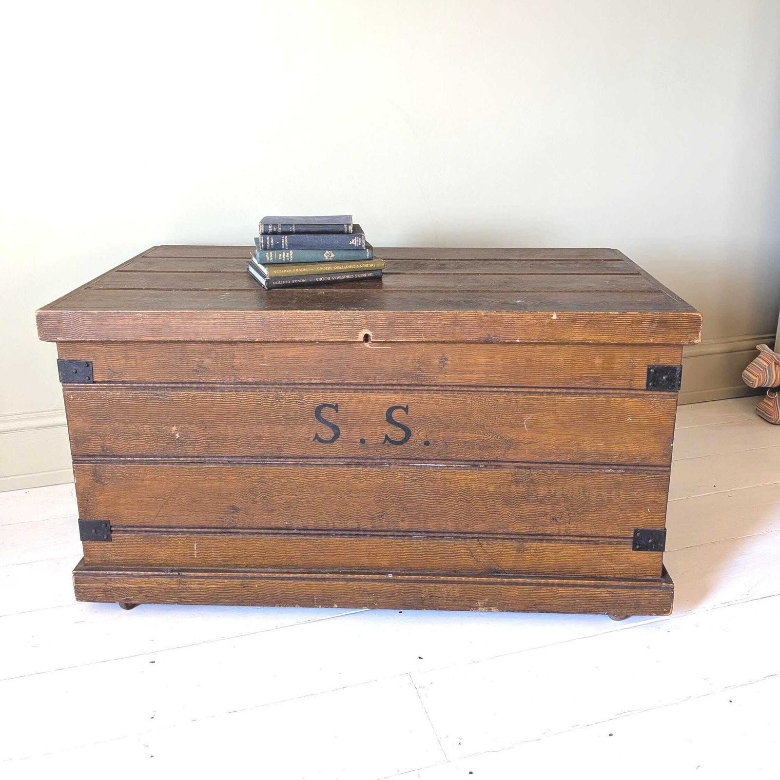An Antique Painted Pine Chest Or Blanket Box In Original 'Faux Wood' Oak Paint Finish photo buy