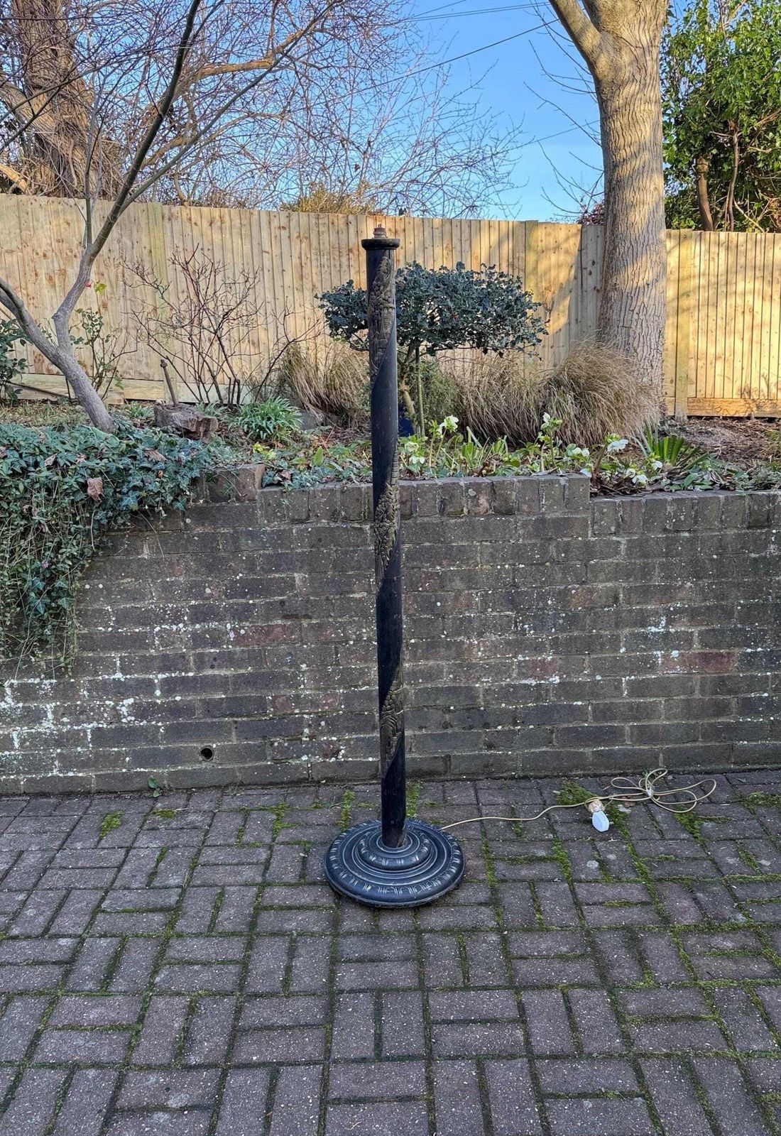 Oriental Hand Carved Hardwood Floor Lamp With Pagoda Motifs And Ebonised Finish, Oriental Standard Lamp Gold And Black