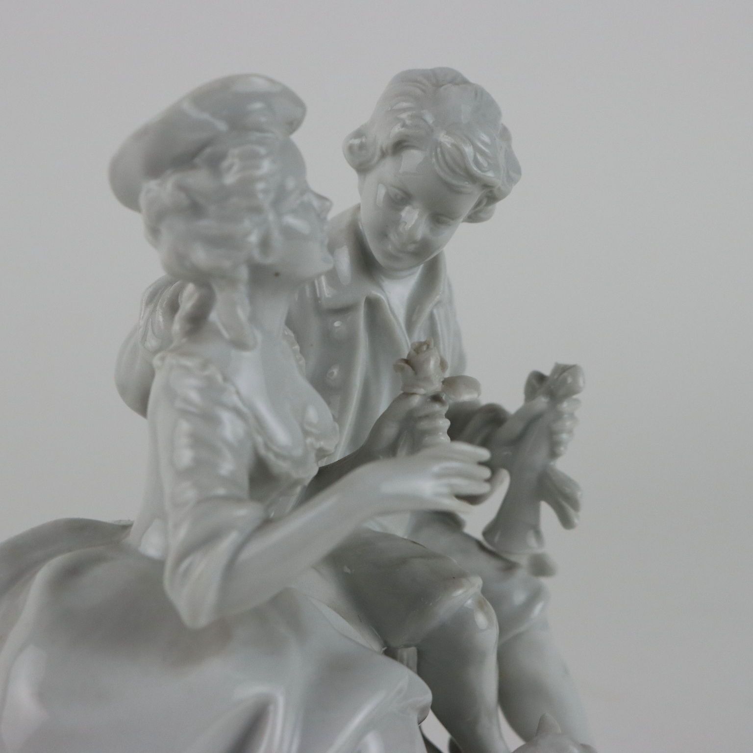 Antique Sculpture White Porcelain Unter Weiss Bach XX Century photo 230.0