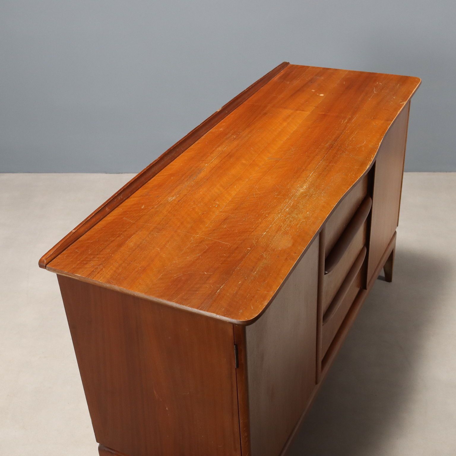 photo furniture Credenza Anni '60 Di Manifattura Nordeuropea