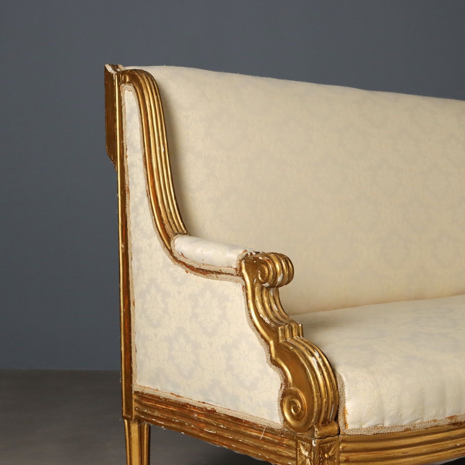 Sofa Neoclassical Style Carved Wood Italy XIX Century photo Furniture