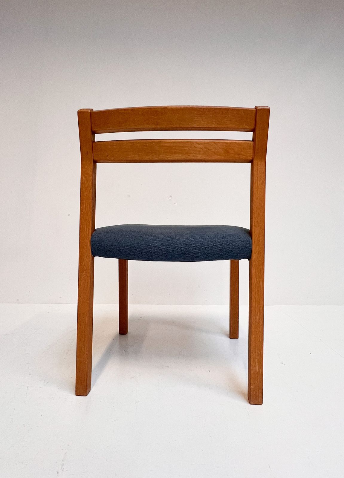 photo furniture Set Of 4 Niels Otto Moller Chairs Model 84, 1960’s