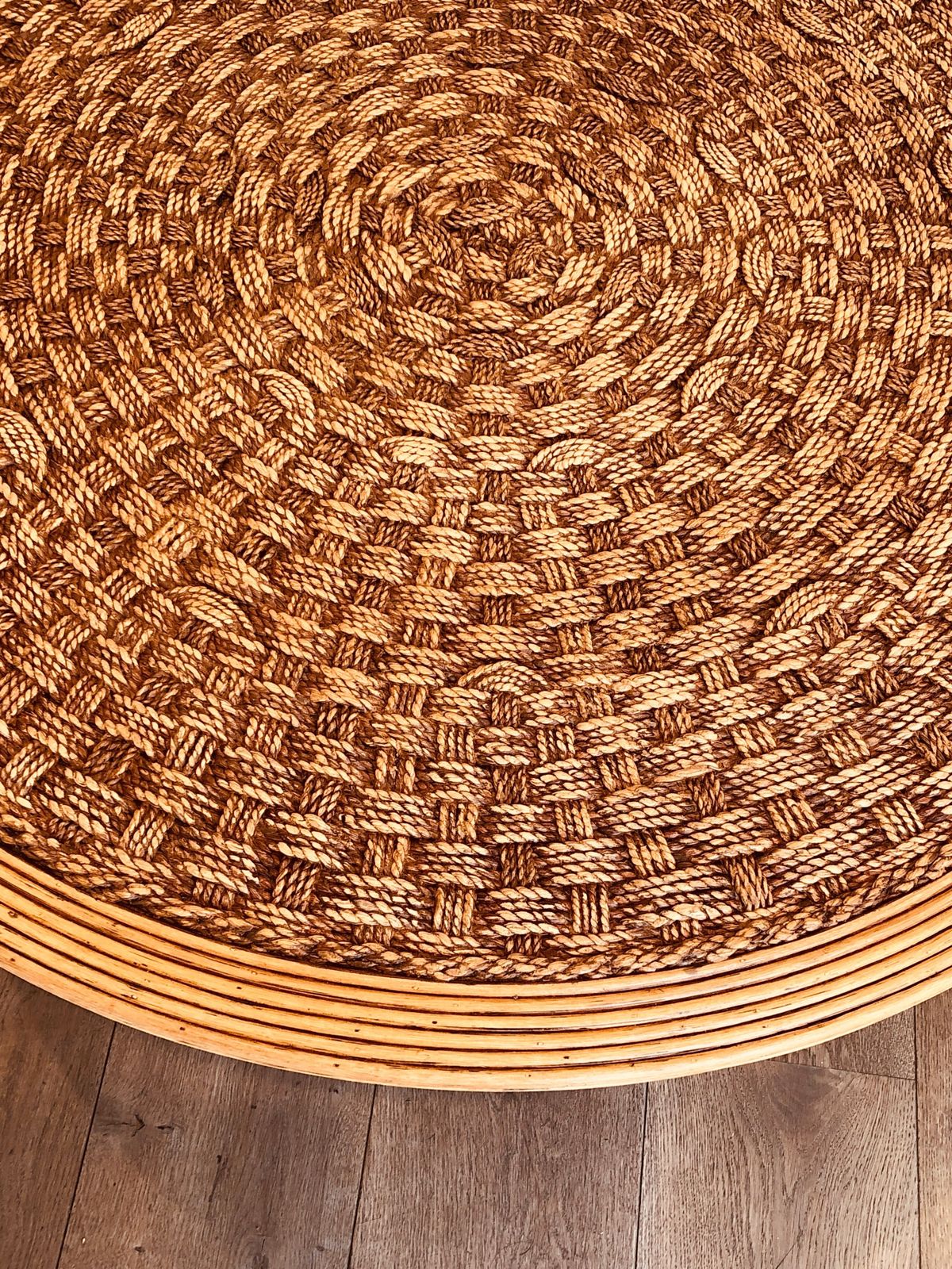 photo furniture Pair Of Important Round Coffee Tables In Rope And Wood In The Taste Of Audoux Minet