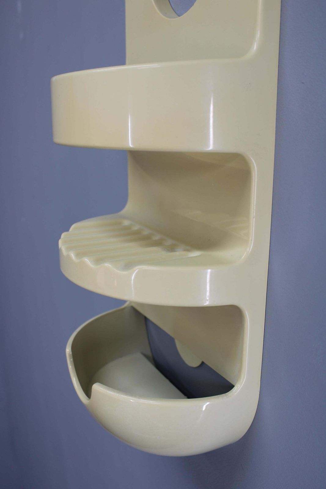 Mid Century Guzzini Plastic Bathroom Shelf, Italy, 1970s photo vinterior